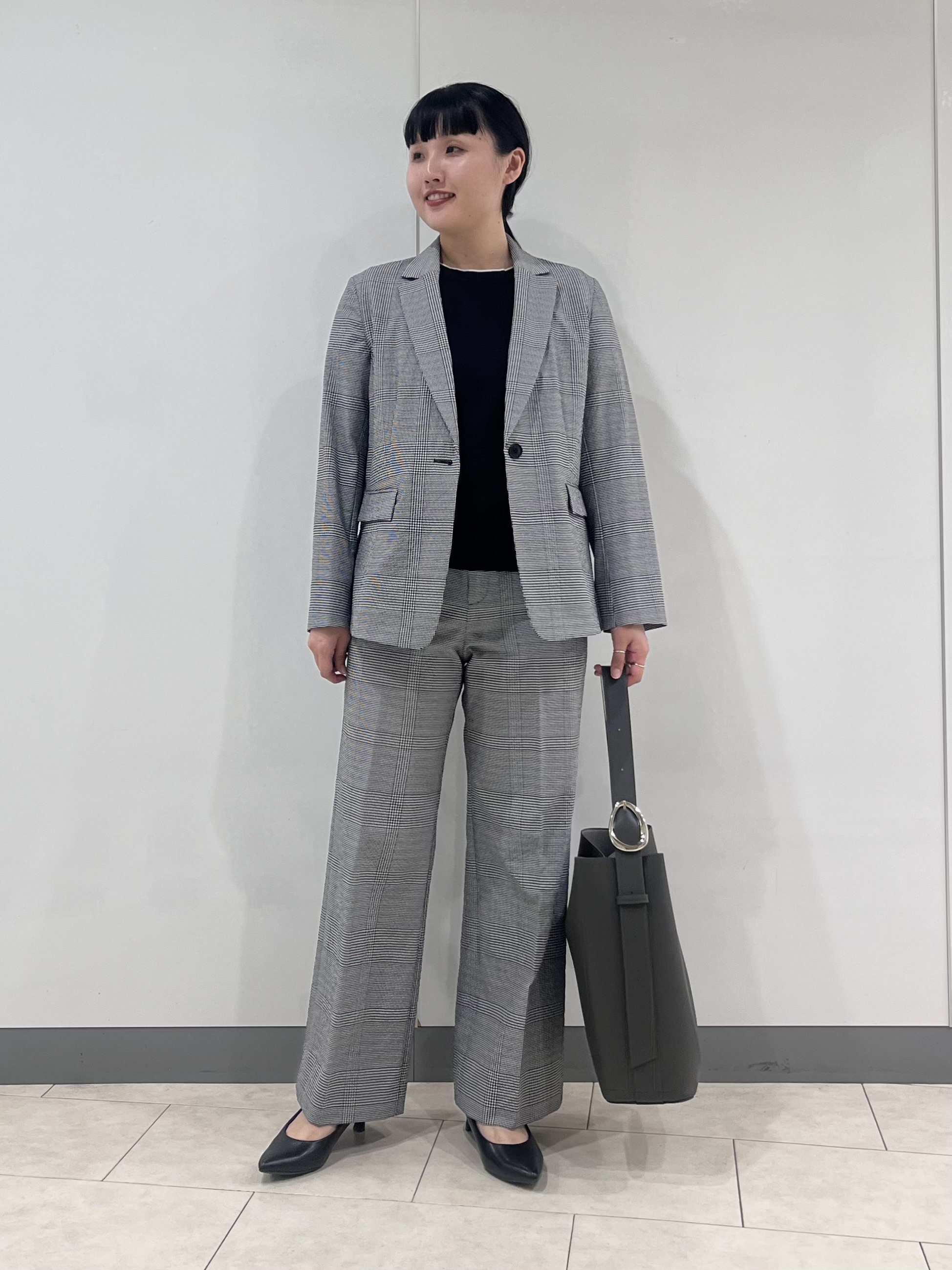 hasuさんの「INDIVI｜【洗える／UVケア／SETUP可能】サッカー素材テーラードジャケット」を使ったコーディネート