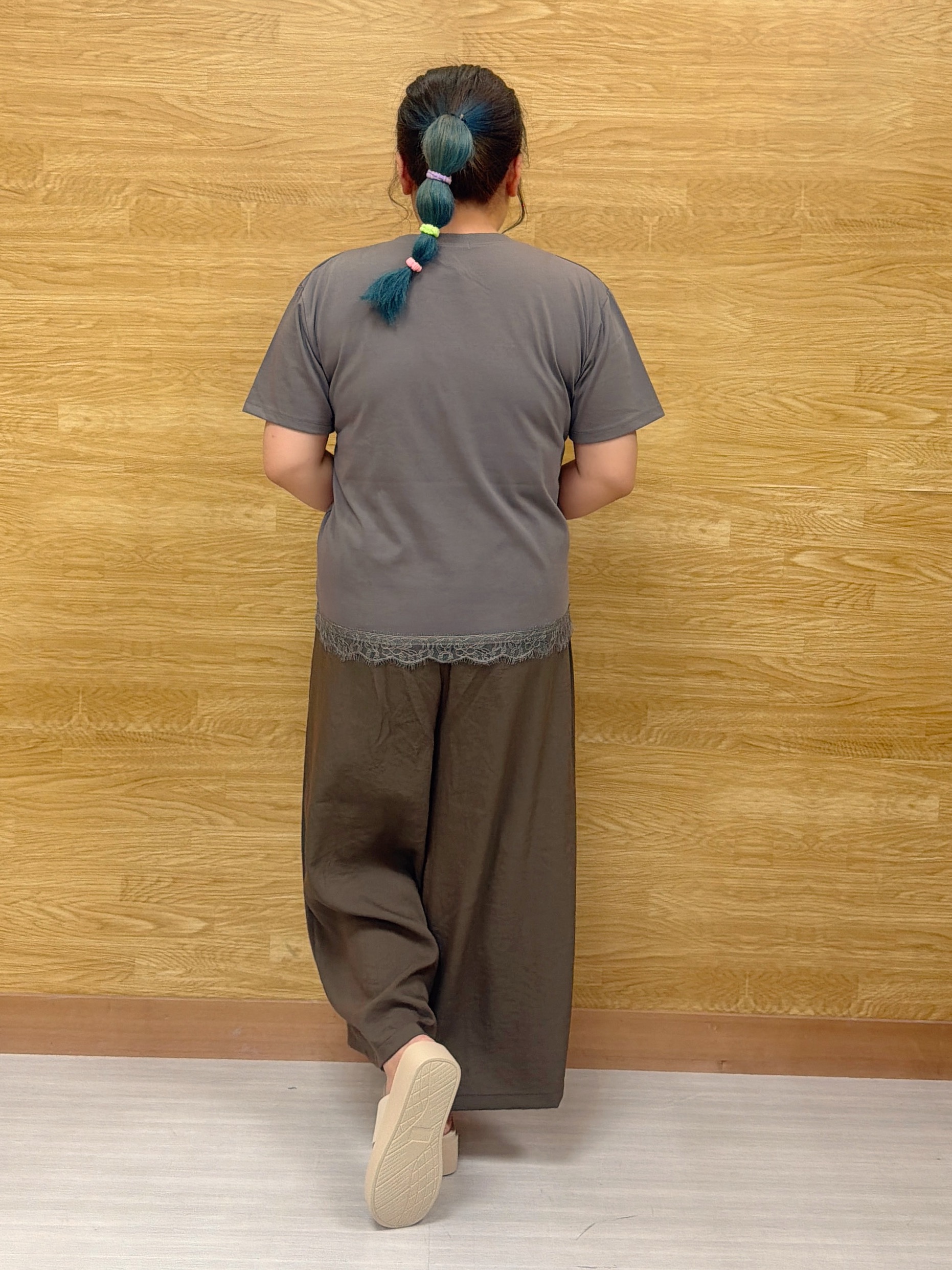 ぁむさんの「SHOO･LA･RUE｜【セットアップ可/洗濯機可/S-LL】サラっと着られる 麻調リボン付きスカーチョパンツ」を使ったコーディネート
