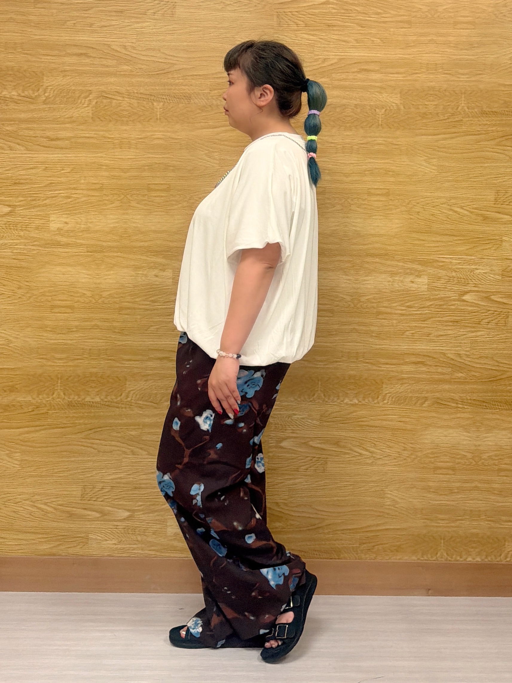 ぁむさんの「SHOO･LA･RUE｜【ひんやり/洗濯機可】インせず着られる バルーンデザインTシャツ」を使ったコーディネート