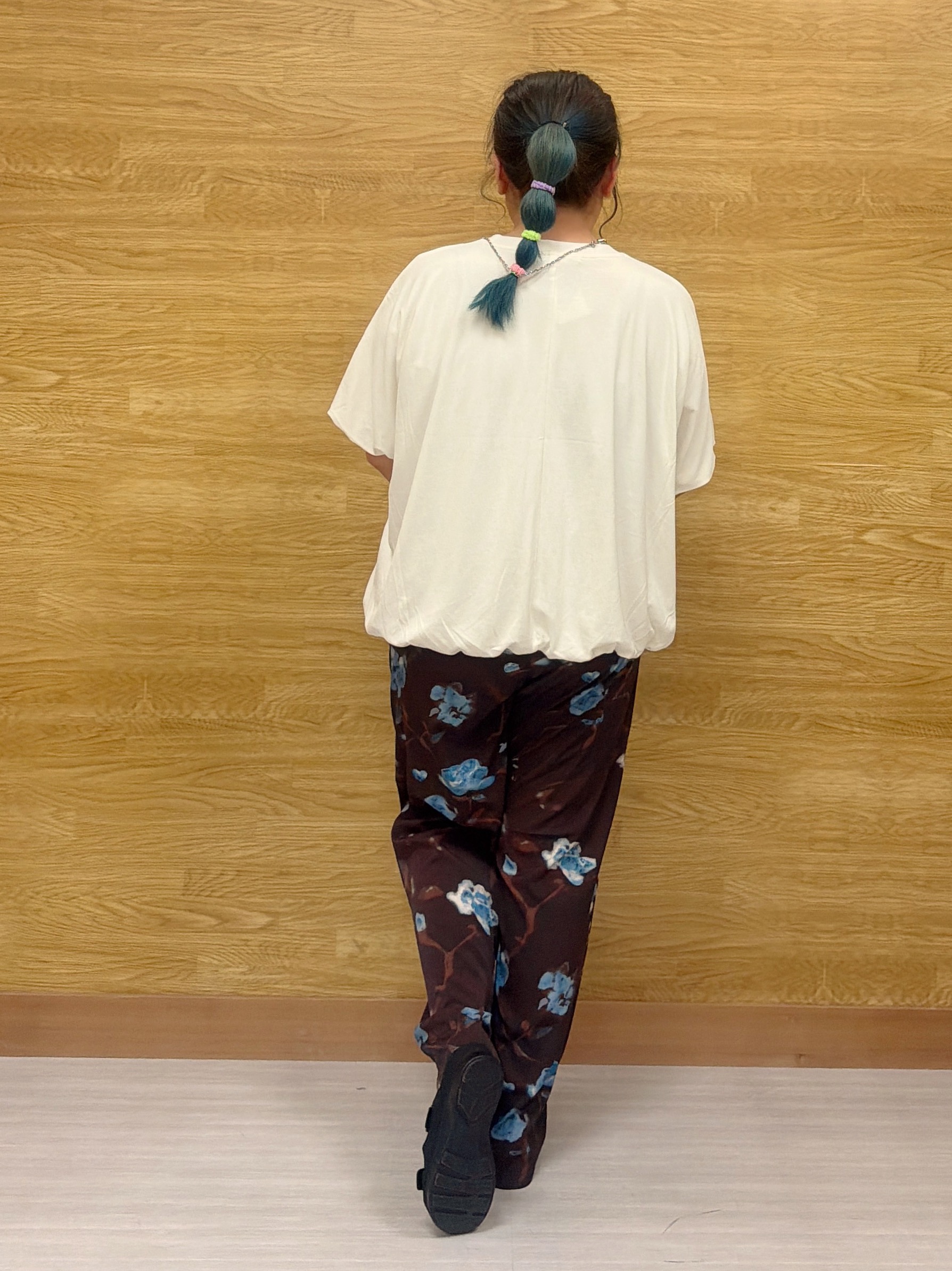 ぁむさんの「SHOO･LA･RUE｜【ひんやり/洗濯機可】インせず着られる バルーンデザインTシャツ」を使ったコーディネート