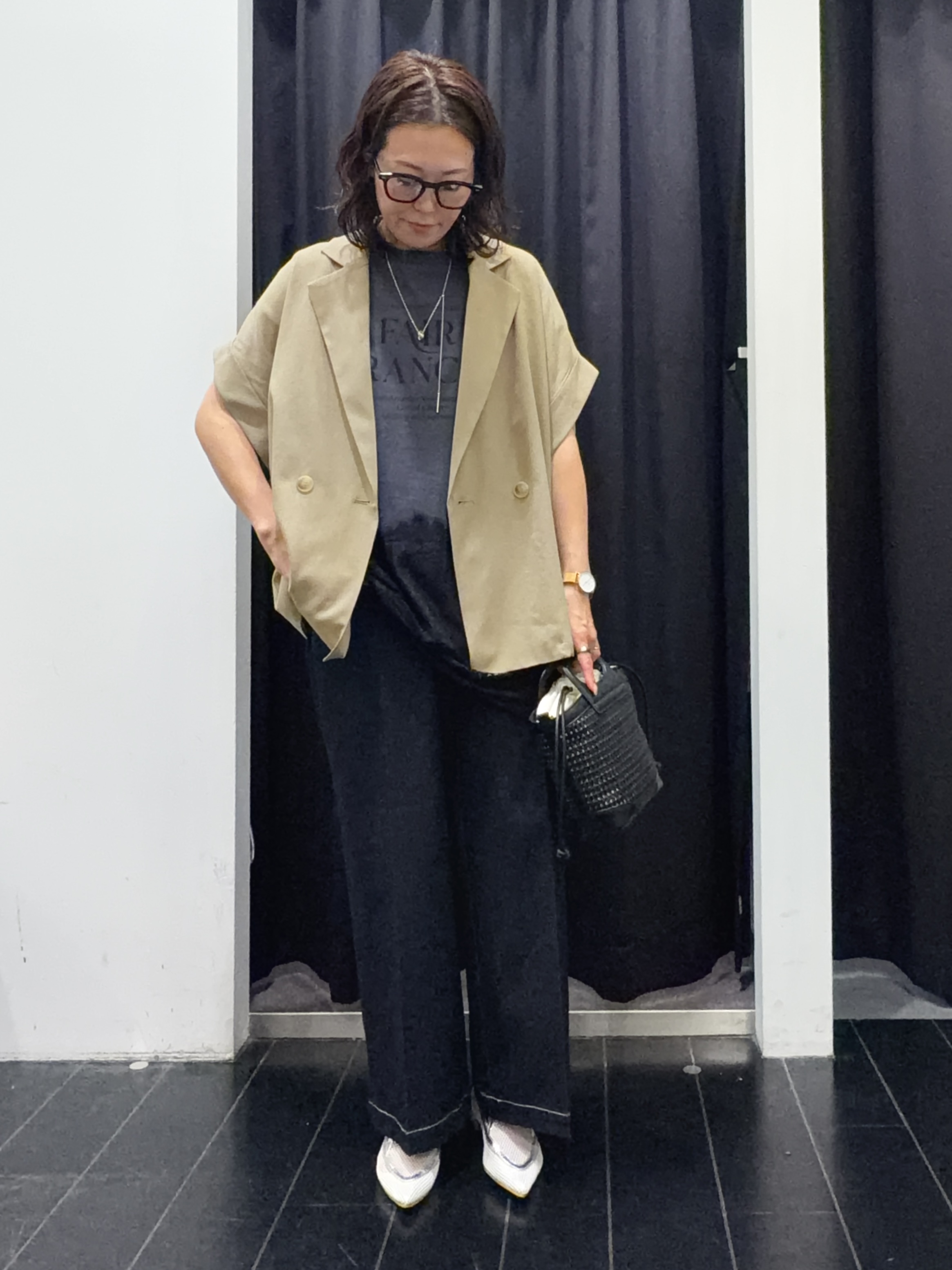 いちさんの「THE SHOP TK｜【夏の通勤スタイルに】涼やかな着心地 麻調ダブルブレストジャケット」を使ったコーディネート