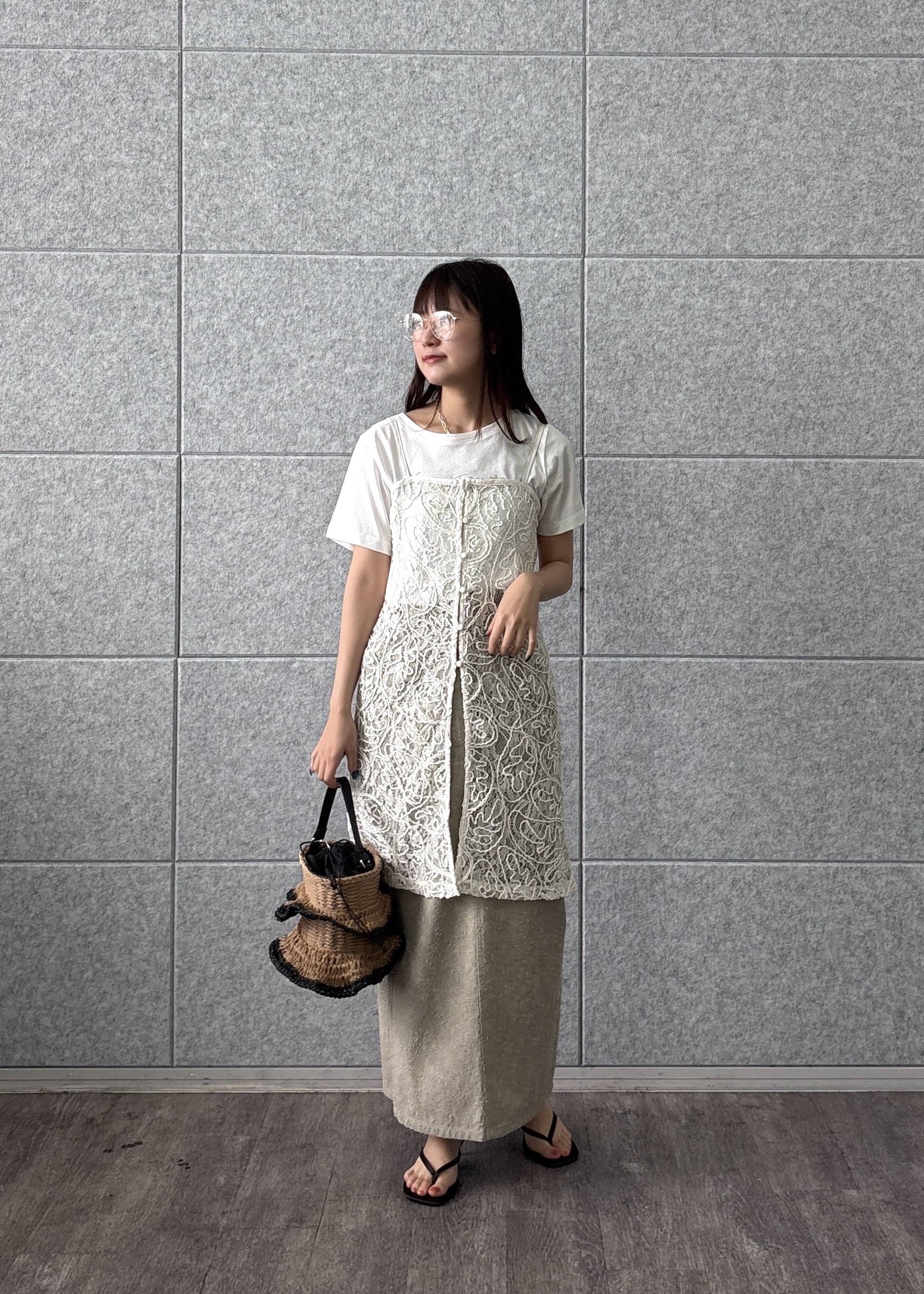 Renoさんの「INDIVI｜3DプリントロゴTシャツ」を使ったコーディネート