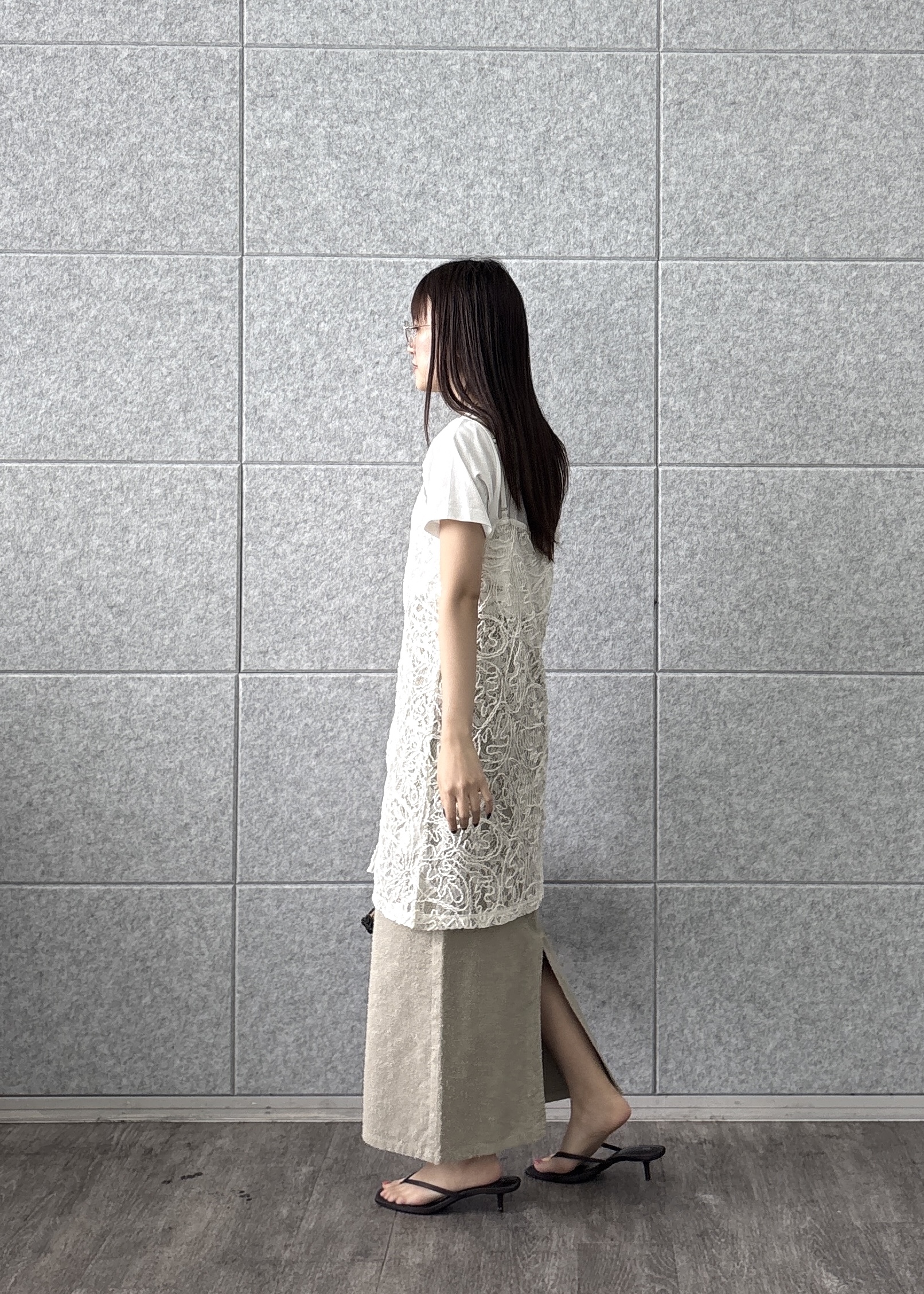 Renoさんの「INDIVI｜3DプリントロゴTシャツ」を使ったコーディネート