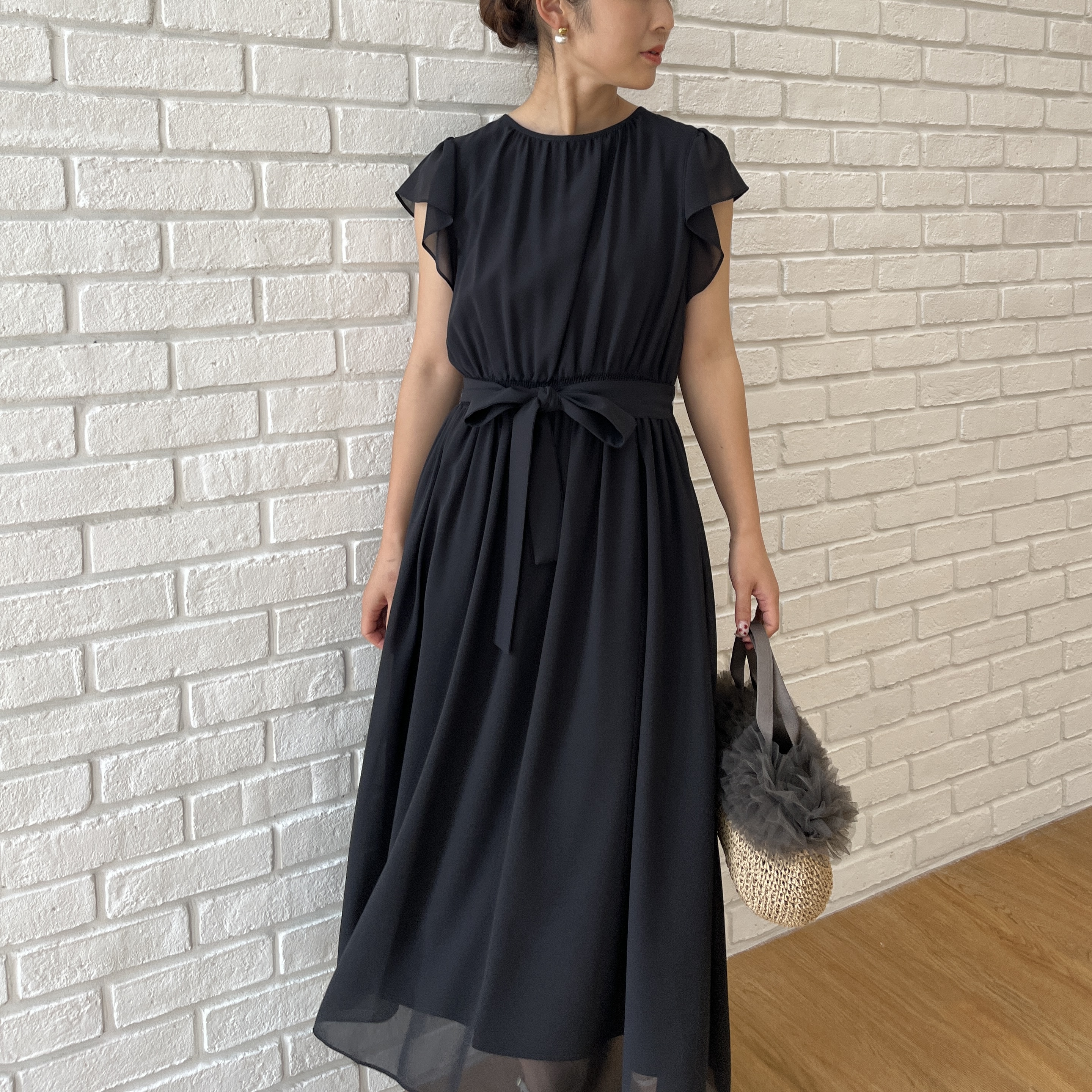 makiさんの「Couture brooch｜【洗える】袖フリル シフォン ギャザーワンピース」を使ったコーディネート