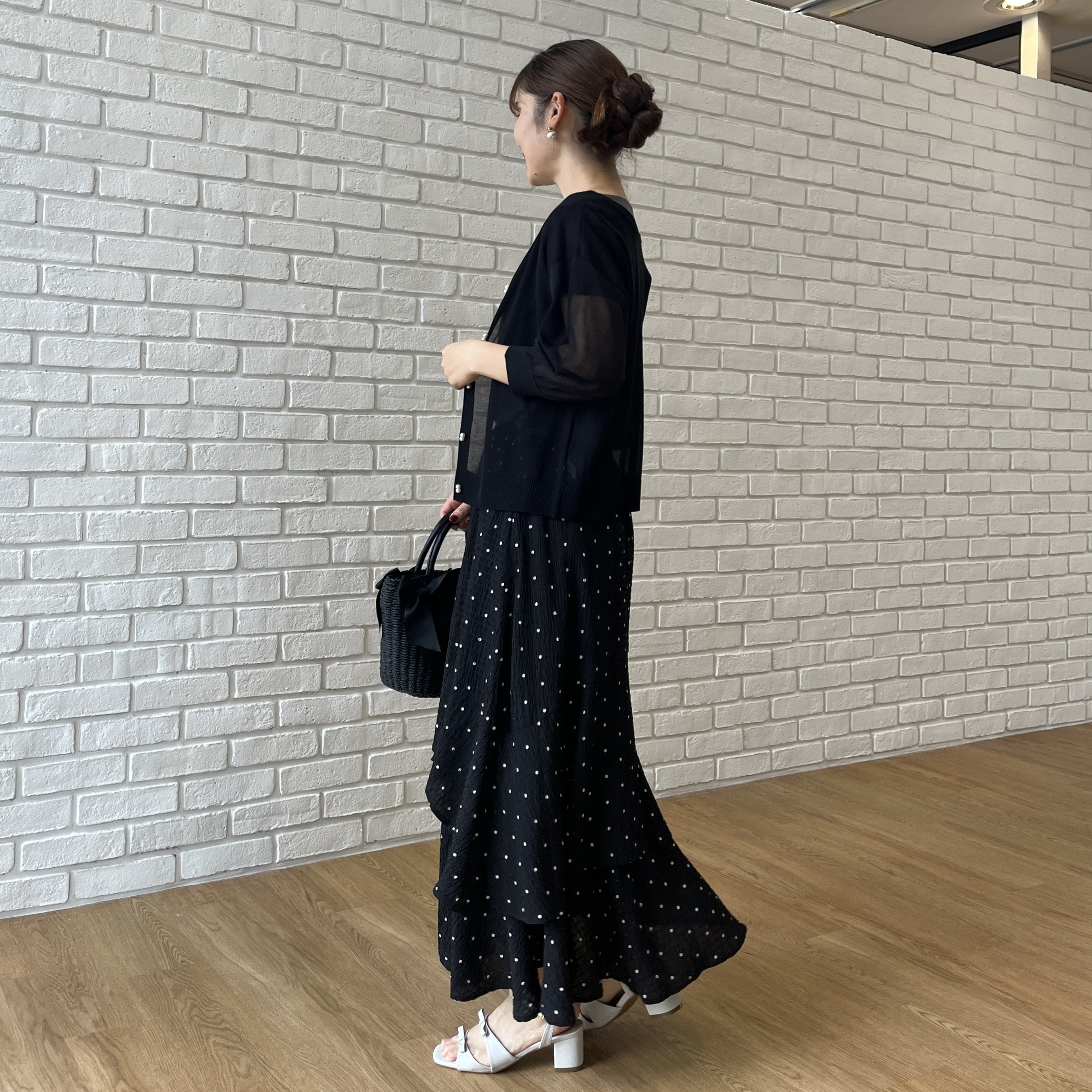 makiさんの「Couture brooch｜【接触冷感・UVカット・洗える】CATプリントTシャツ」を使ったコーディネート