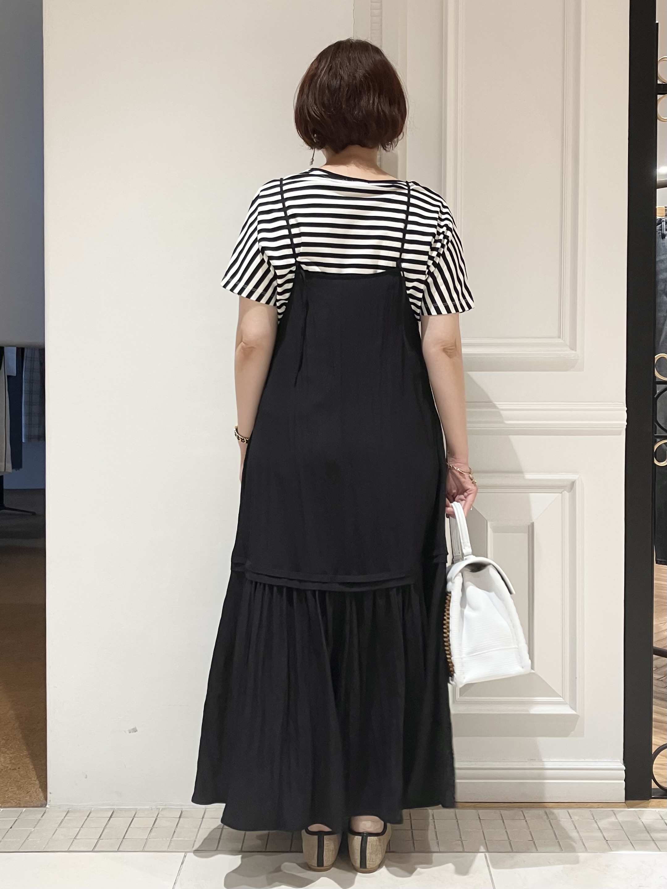 TAJIさんの「DRESSTERIOR｜【接触冷感／抗菌防臭／消臭】アイスクリアコットンドルマンスリーブボーダーTシャツ」を使ったコーディネート