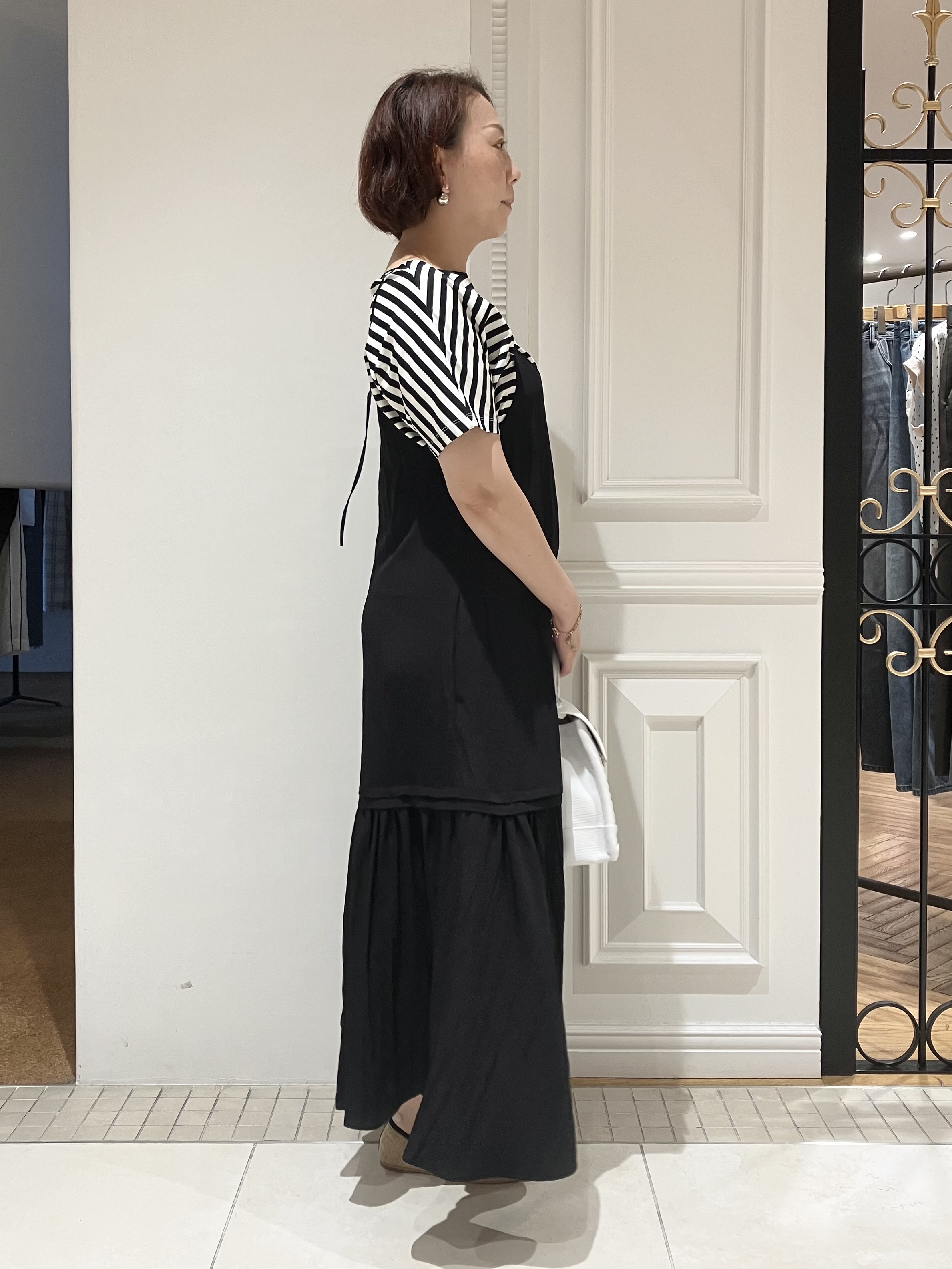 TAJIさんの「DRESSTERIOR｜【接触冷感／抗菌防臭／消臭】アイスクリアコットンドルマンスリーブボーダーTシャツ」を使ったコーディネート