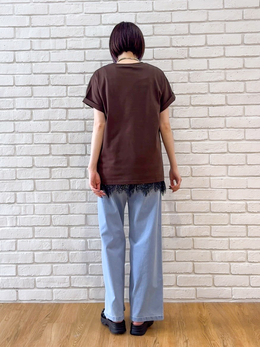 𝐜𝐡𝐢𝐤𝐚さんの「SHOO･LA･RUE｜【綿100%/ひんやり/S-LL】選べる3柄 大人のプリントTシャツ」を使ったコーディネート