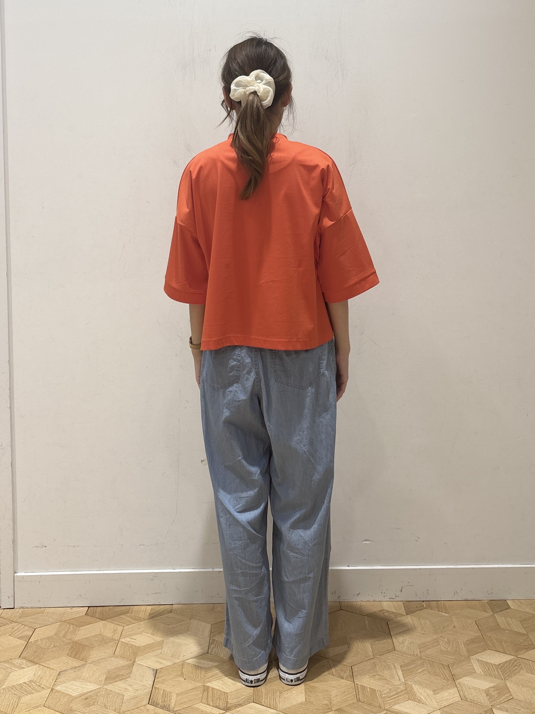 YUMIさんの「Dessin｜【新色追加/体型カバー】美光沢カットソーボクシーシルエット」を使ったコーディネート