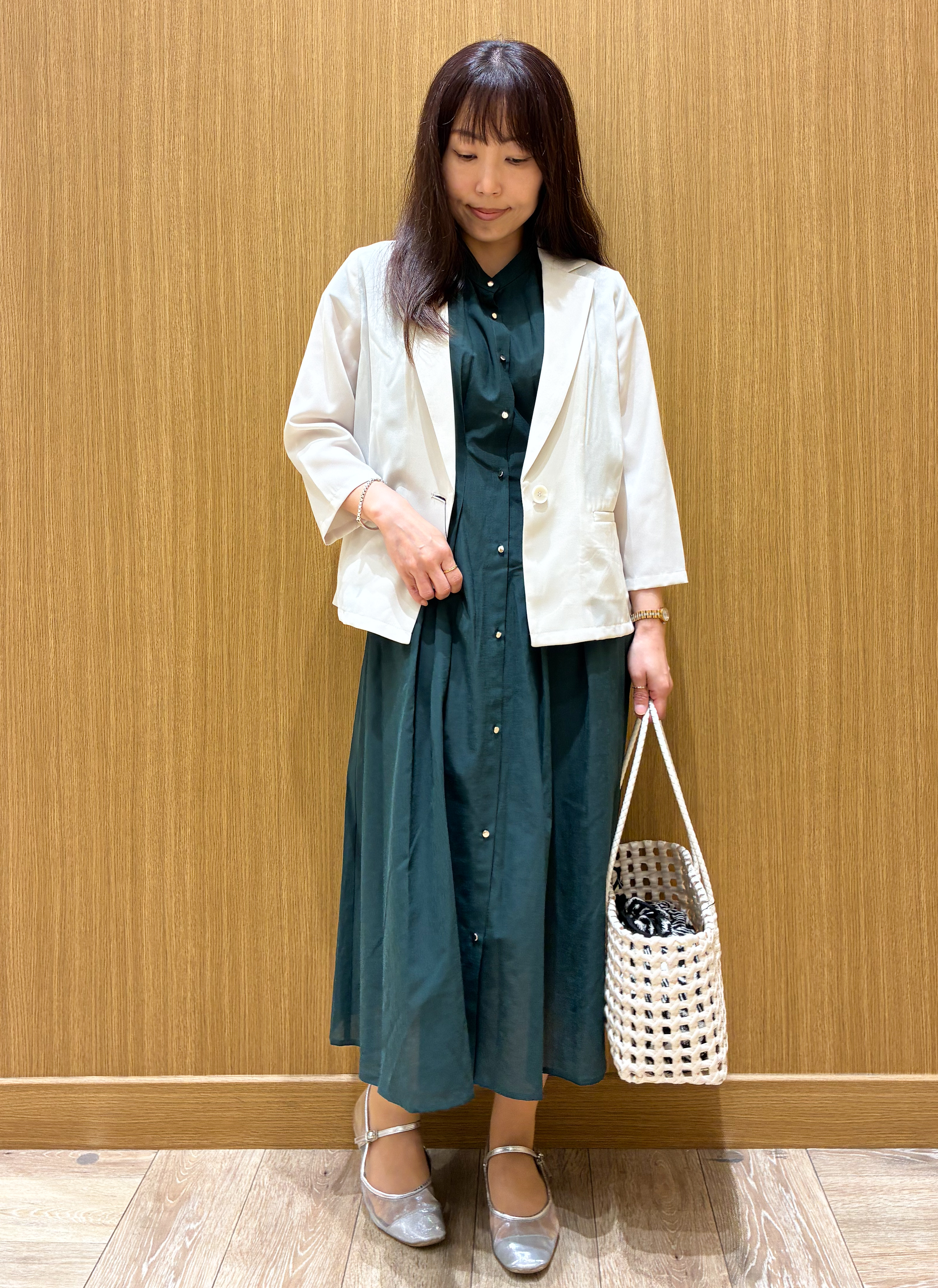 tomoさんの「OPAQUE.CLIP｜【接触冷感／防シワ】ひんやり7分袖テーラードジャケット《洗濯機OK》」を使ったコーディネート