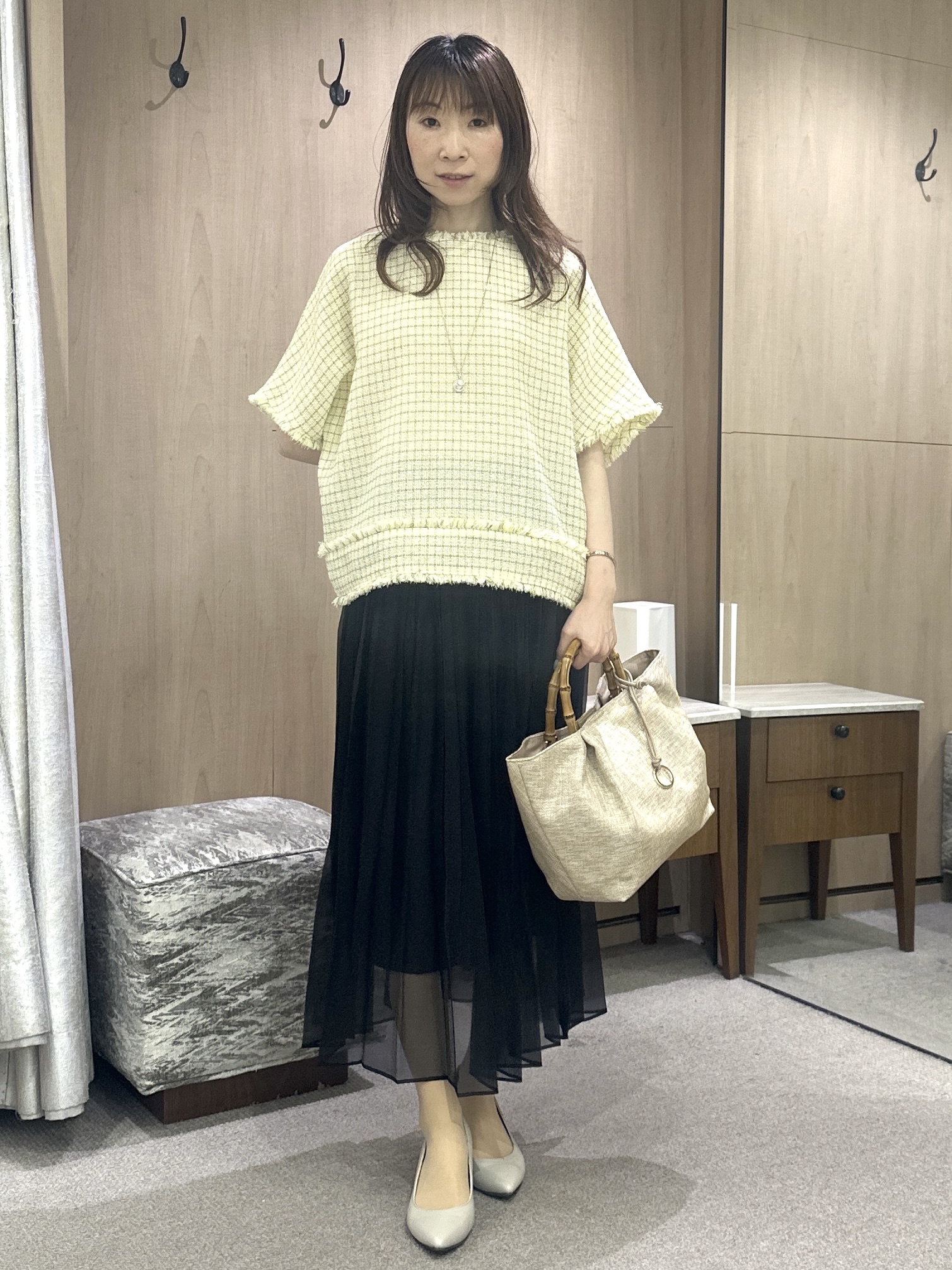 Miwaさんの「UNTITLED｜ファンシーツイードブラウス」を使ったコーディネート