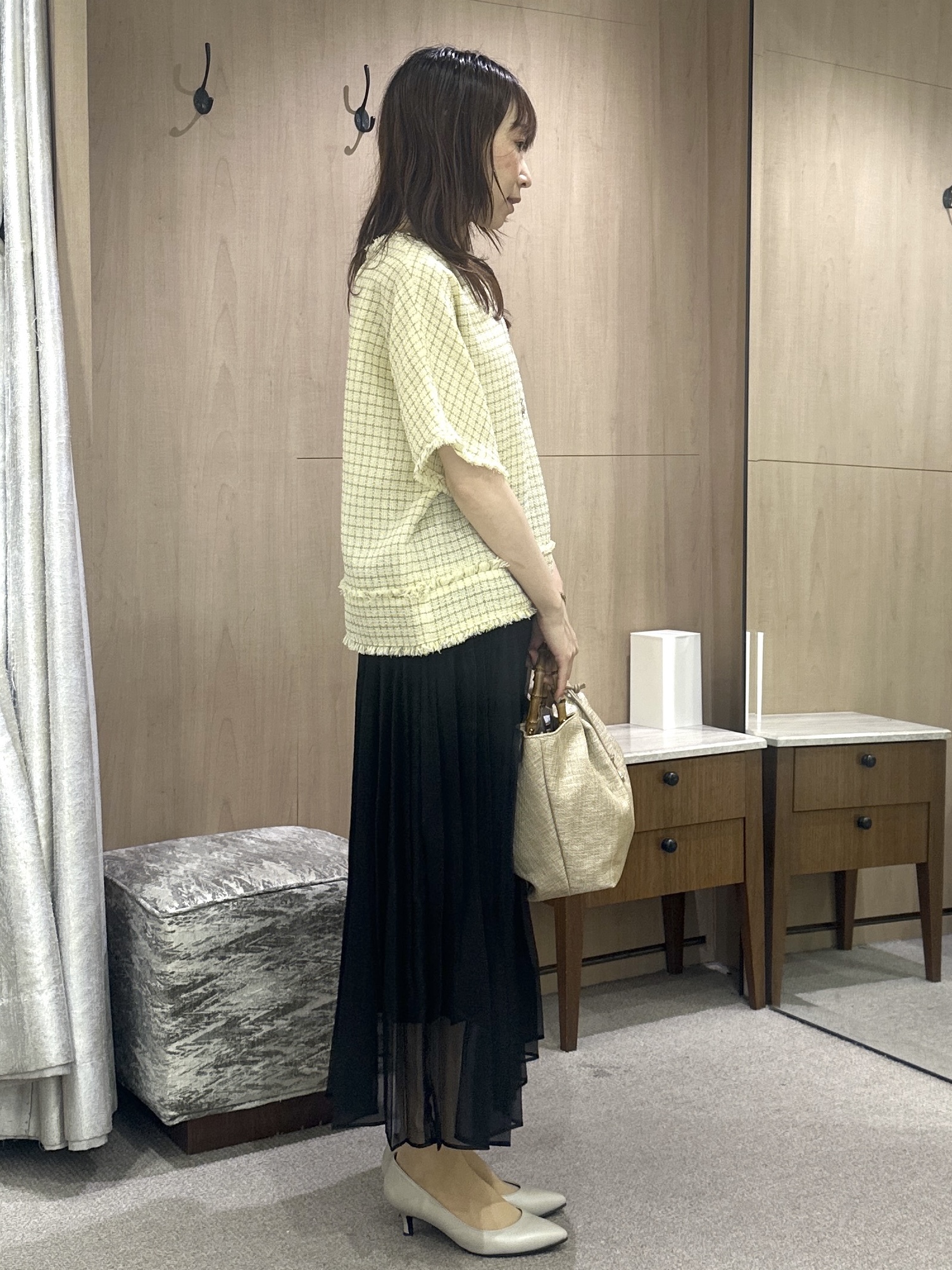 Miwaさんの「UNTITLED｜ファンシーツイードブラウス」を使ったコーディネート