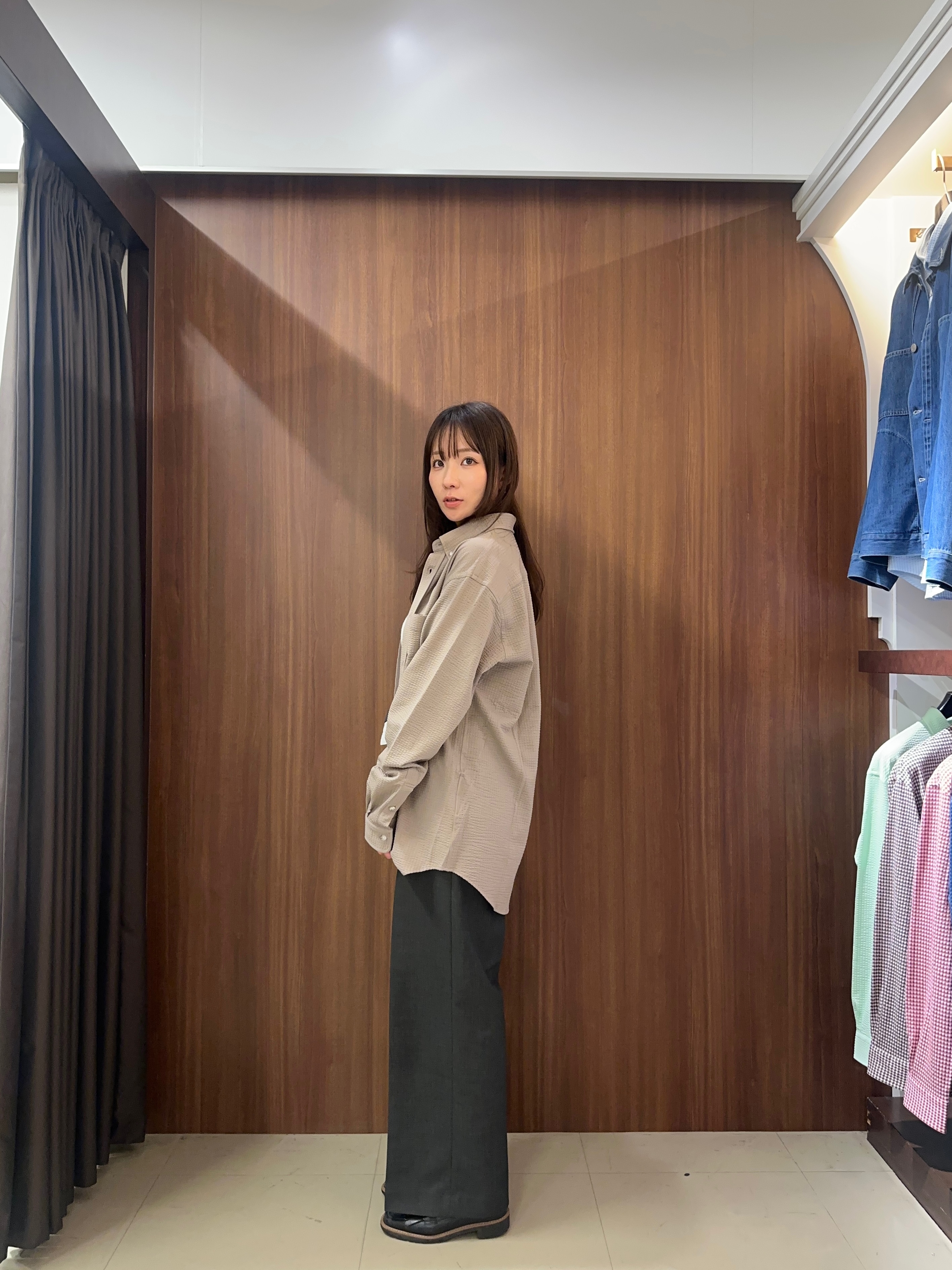 オノアサミさんの「TAKEO KIKUCHI｜」を使ったコーディネート