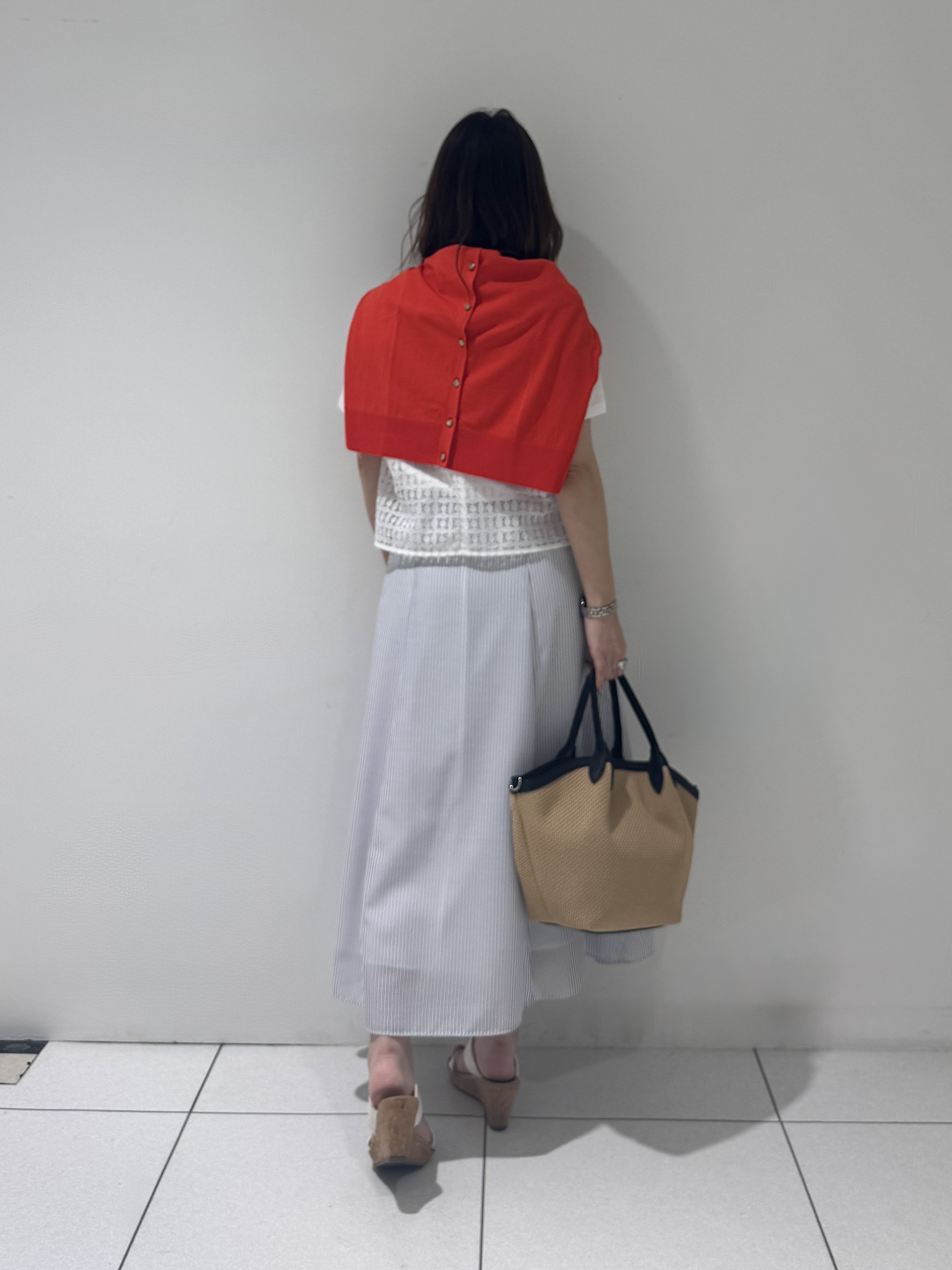 そんさんの「INDIVI｜【洗える】レイヤード風レースコンビTシャツ」を使ったコーディネート