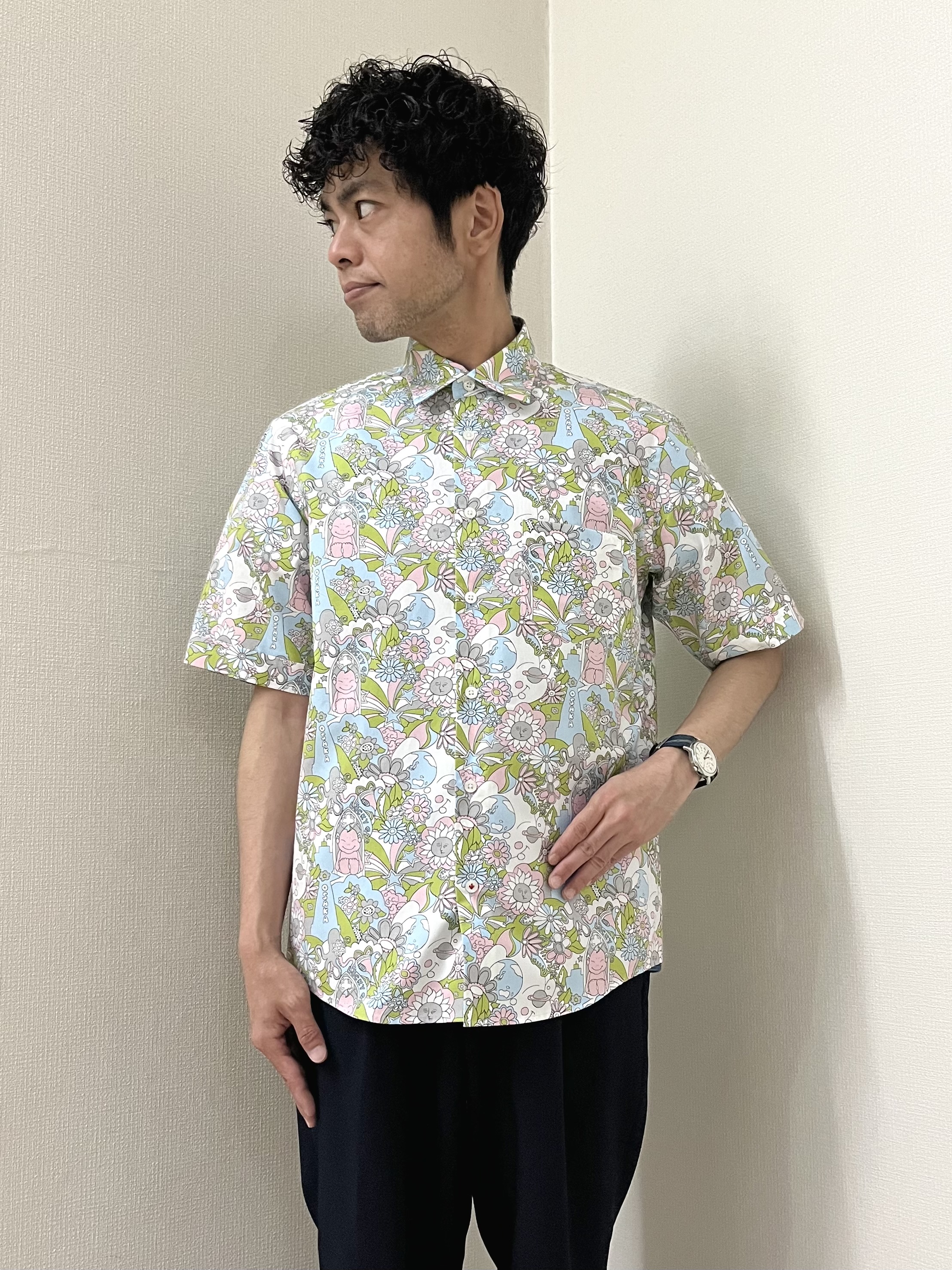 URAさんの「TAKEO KIKUCHI｜【BOWLER HAT LABEL】ビリケンさんプリント 半袖シャツ」を使ったコーディネート