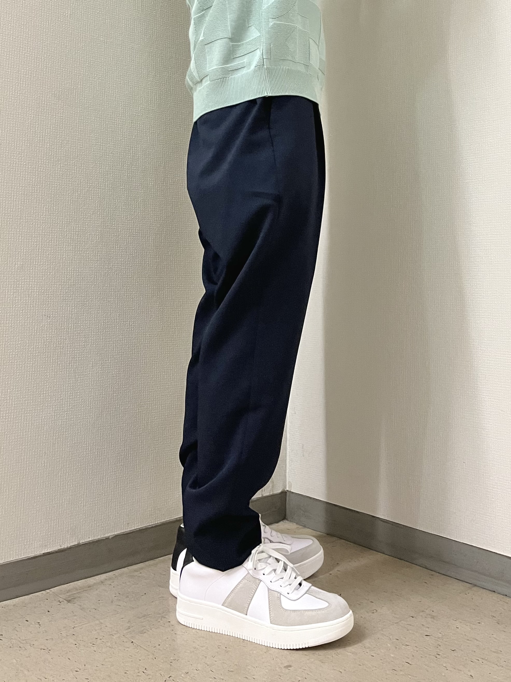 URAさんの「TAKEO KIKUCHI｜【徳島ニット】ニットＴシャツ」を使ったコーディネート