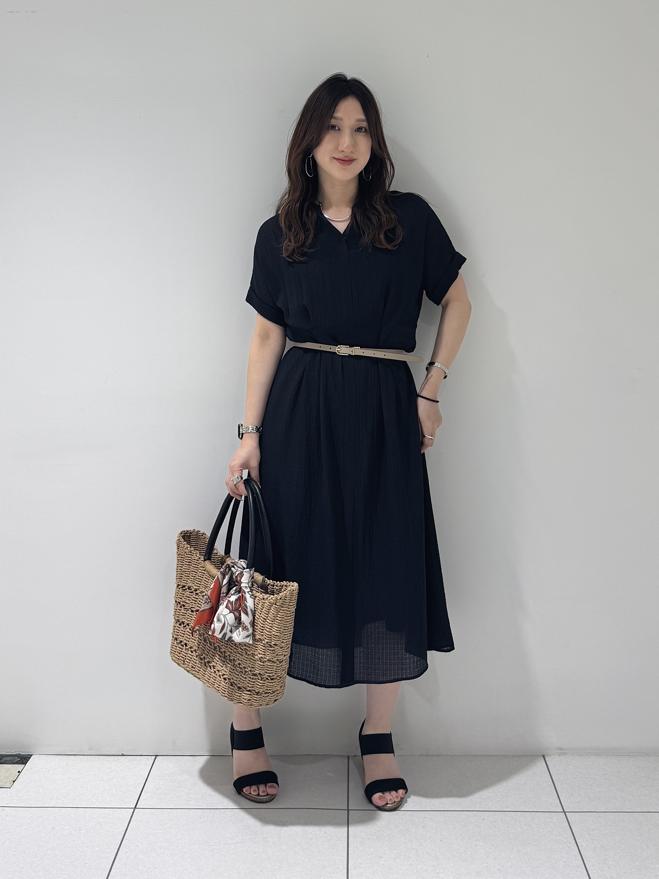 そんさんの「INDIVI｜【洗える／アンサンブル可能】シアースストライプカーディガン」を使ったコーディネート