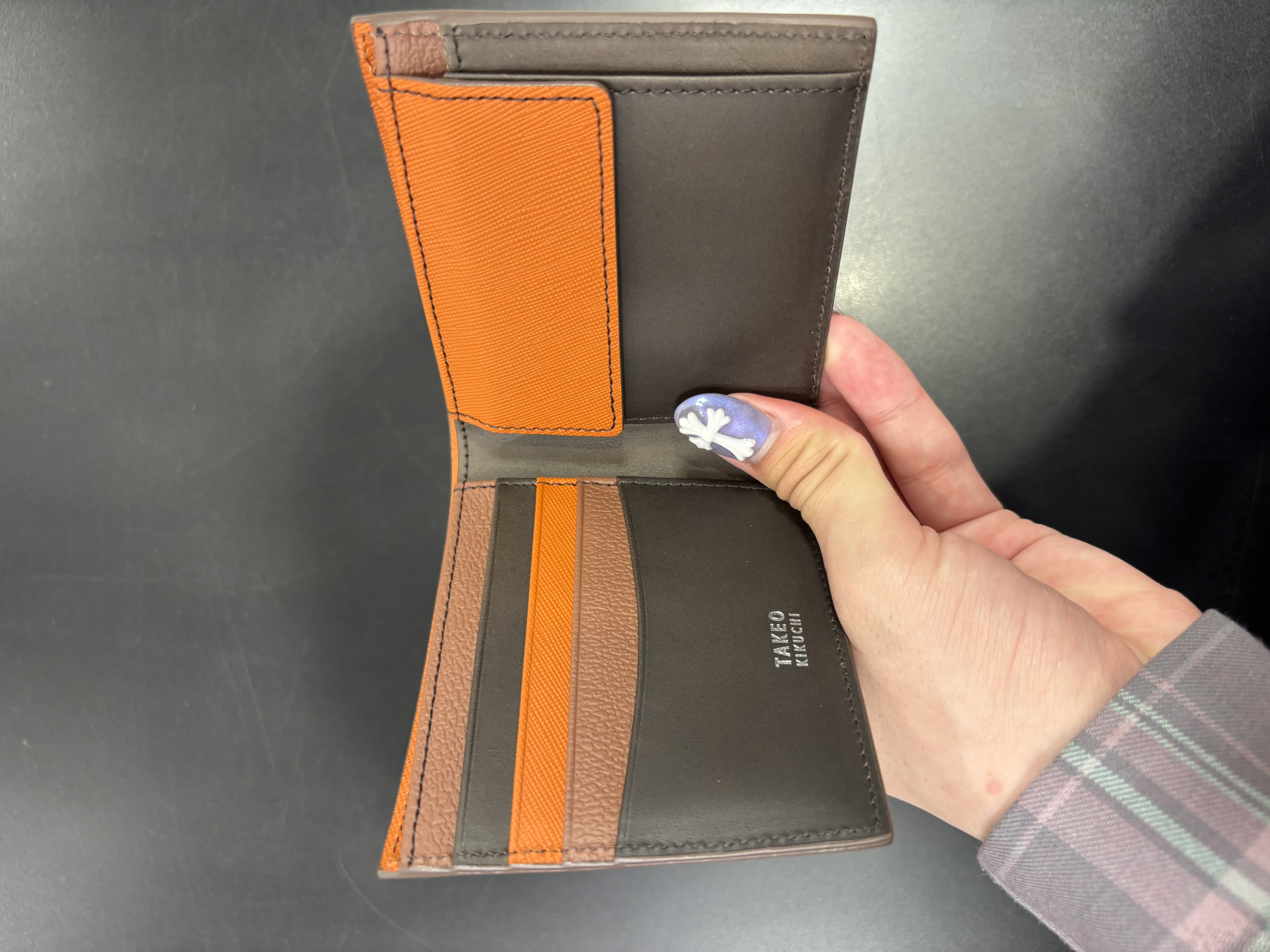 こうへいさんの「TAKEO KIKUCHI｜Tアンティークレザー 2つ折り財布」を使ったコーディネート
