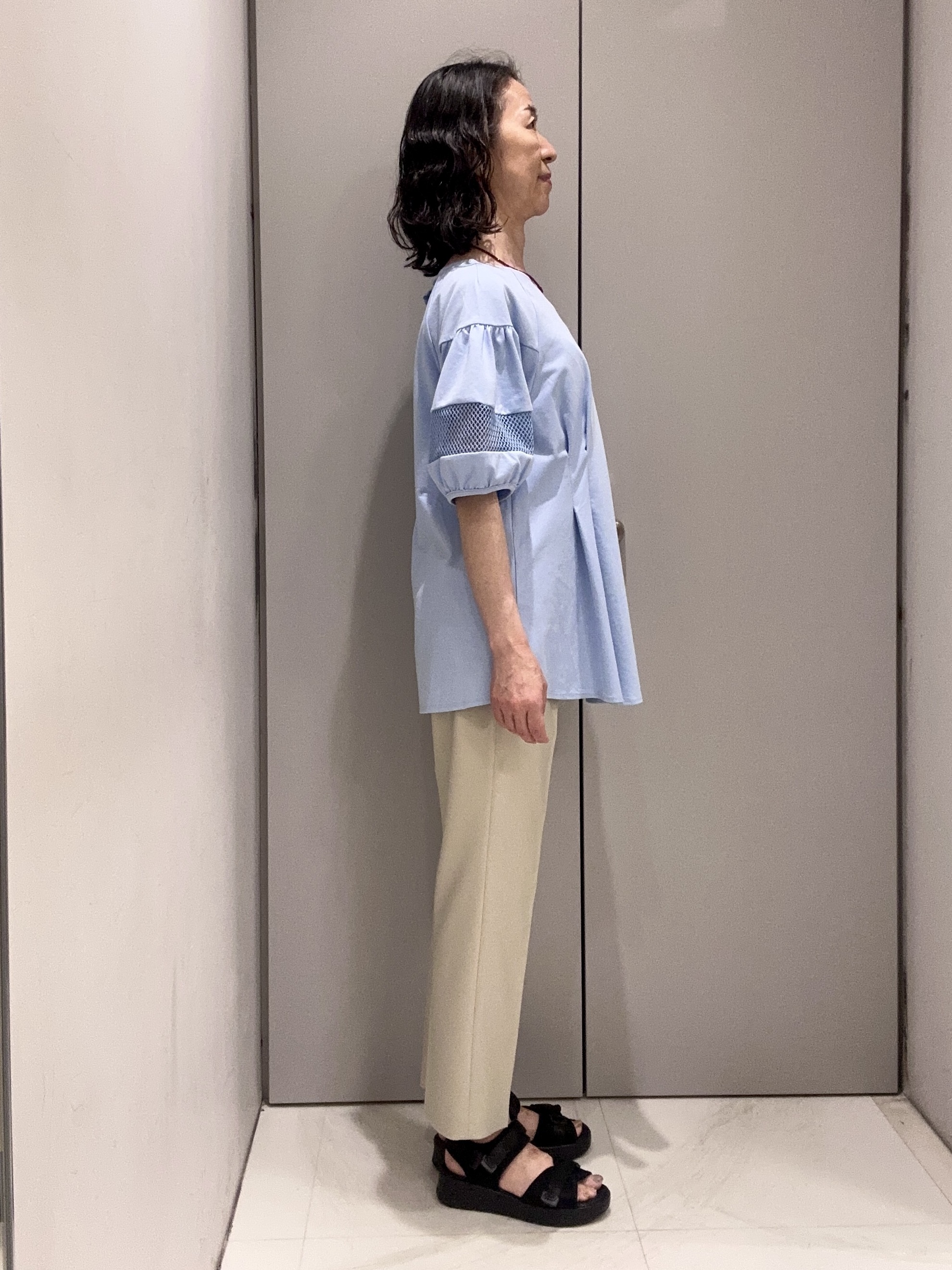 Kouさんの「Reflect｜メッシュ切り替えスリーブトップス」を使ったコーディネート