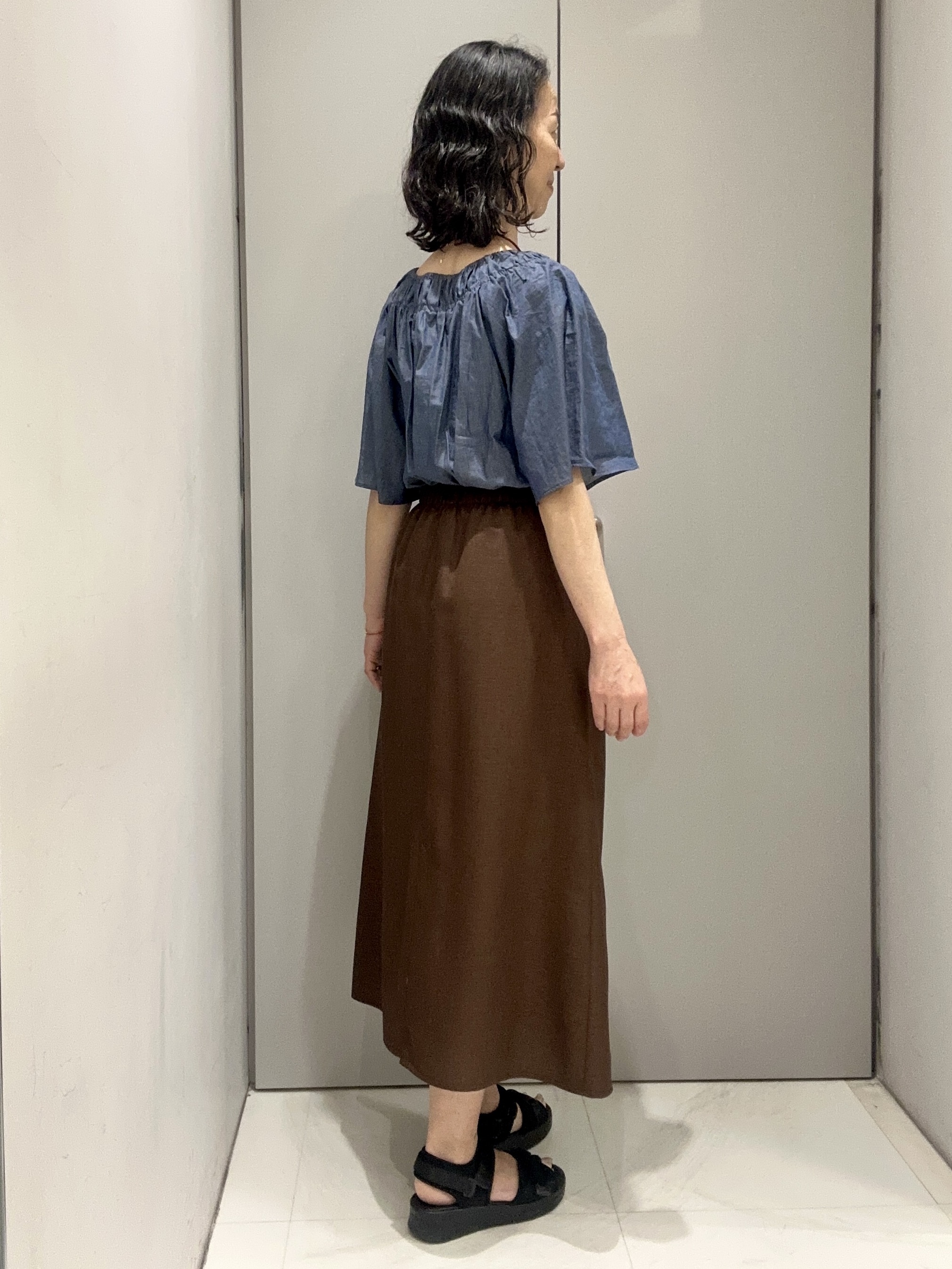 Kouさんの「Reflect｜ネックギャザーデザインブラウス」を使ったコーディネート