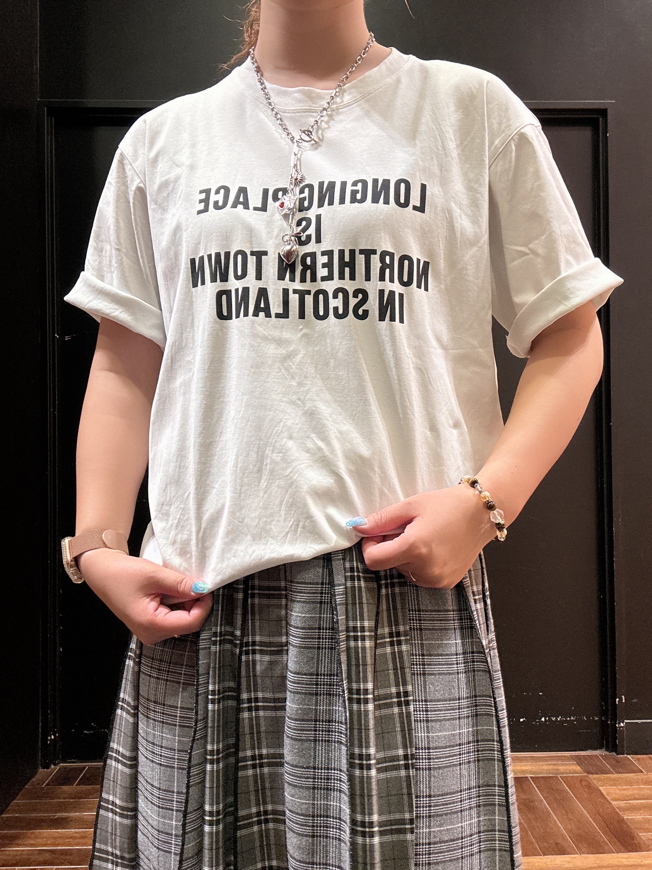 ヒナさんの「TAKEO KIKUCHI｜【BOWLER HAT LABEL】アイスクリアコットン バッククロスピストル 半袖Tシャツ」を使ったコーディネート