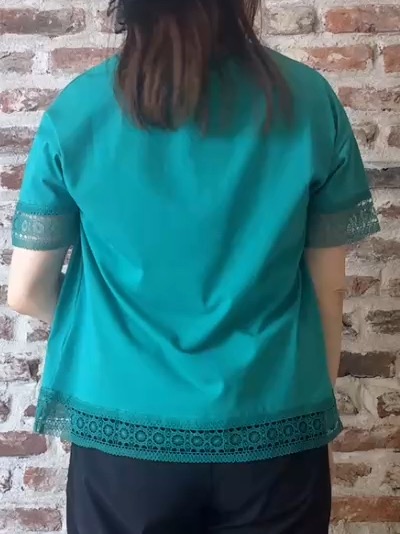 tokiさんの「THE SHOP TK｜【インせず着られる】モチーフレース切替Tシャツ」を使ったコーディネート
