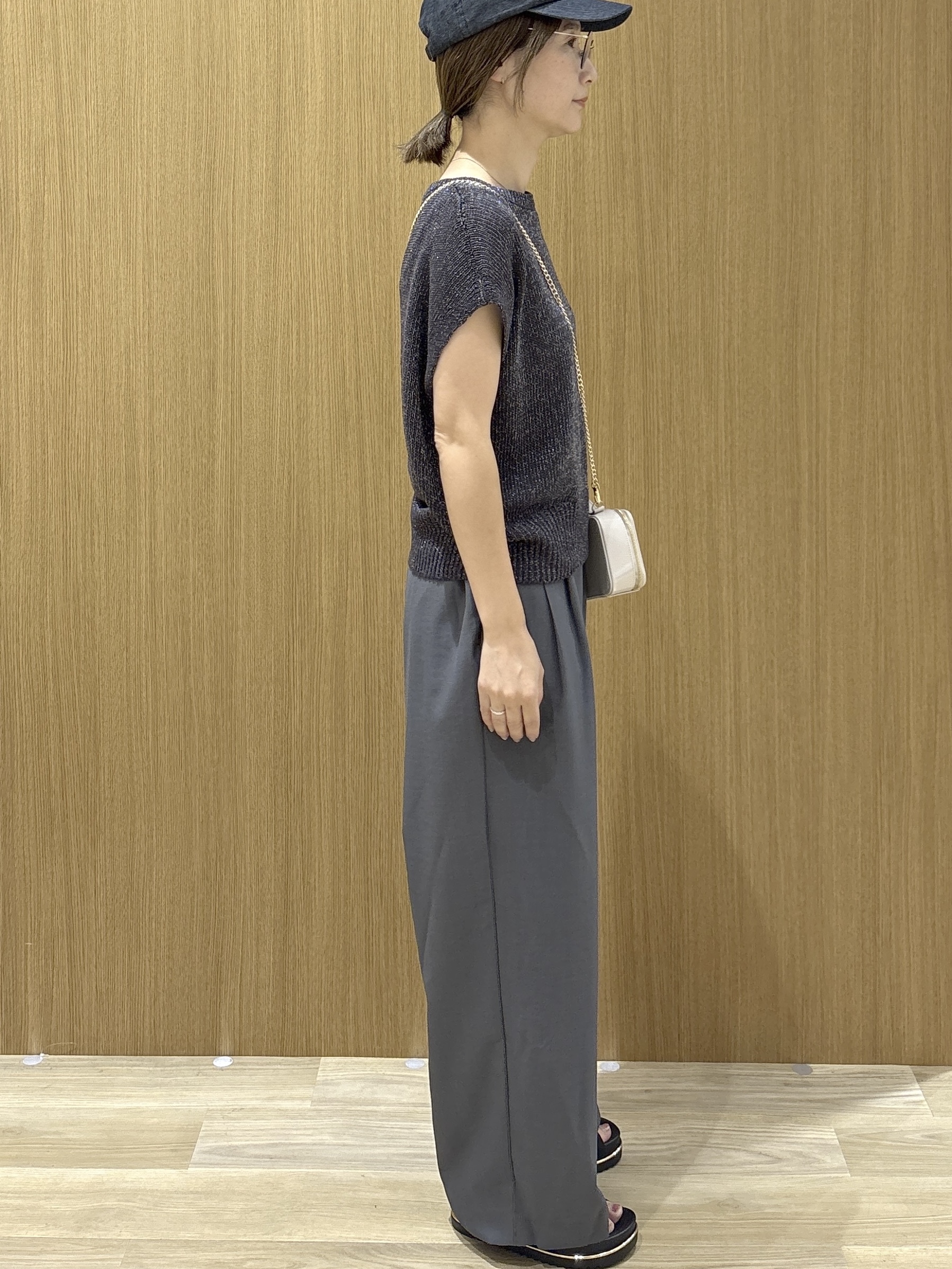 たけねぇさんの「OPAQUE.CLIP｜ラメメッシュ フレンチスリーブニット【洗濯機OK】」を使ったコーディネート