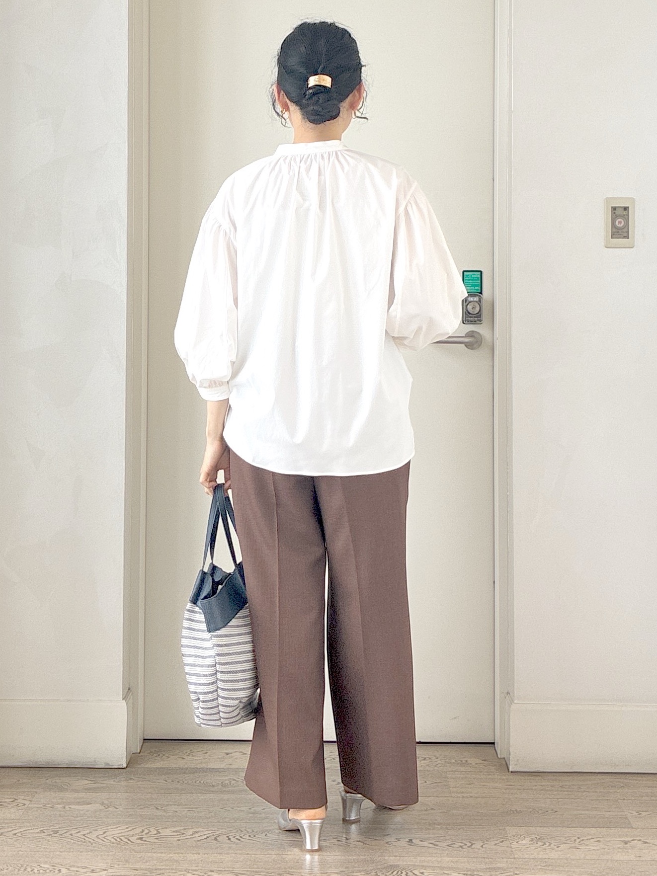  beni_gingerさんの「Reflect｜ボリュームスリーブプルオーバーブラウス」を使ったコーディネート