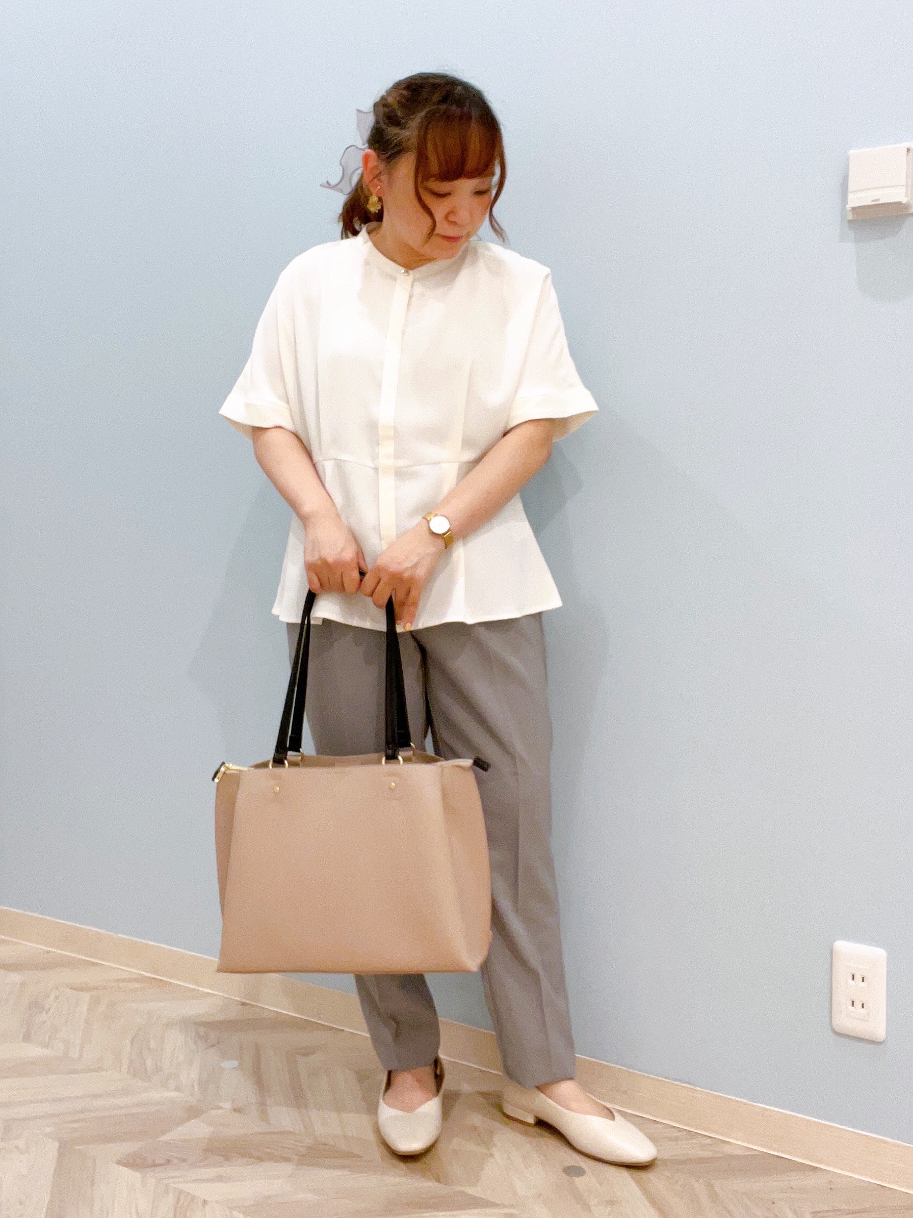 kitaさんの「SHOO･LA･RUE｜【さらり快適/洗濯機可/S-LL】シアーラメカーディガン」を使ったコーディネート