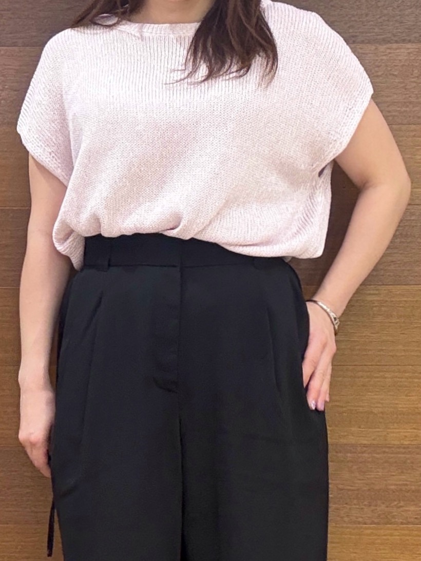 maichiさんの「OPAQUE.CLIP｜ラメメッシュ フレンチスリーブニット【洗濯機OK】」を使ったコーディネート