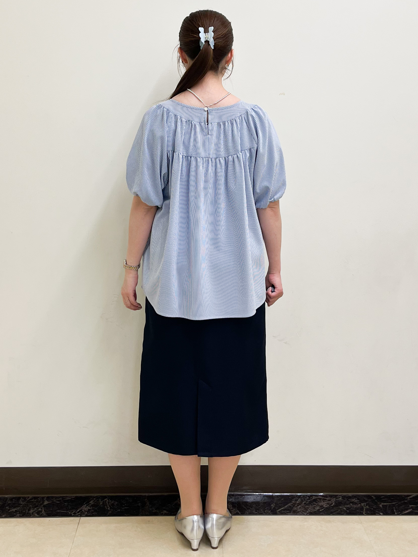 mikikoさんの「Reflect｜ギャザーデザインブラウス」を使ったコーディネート