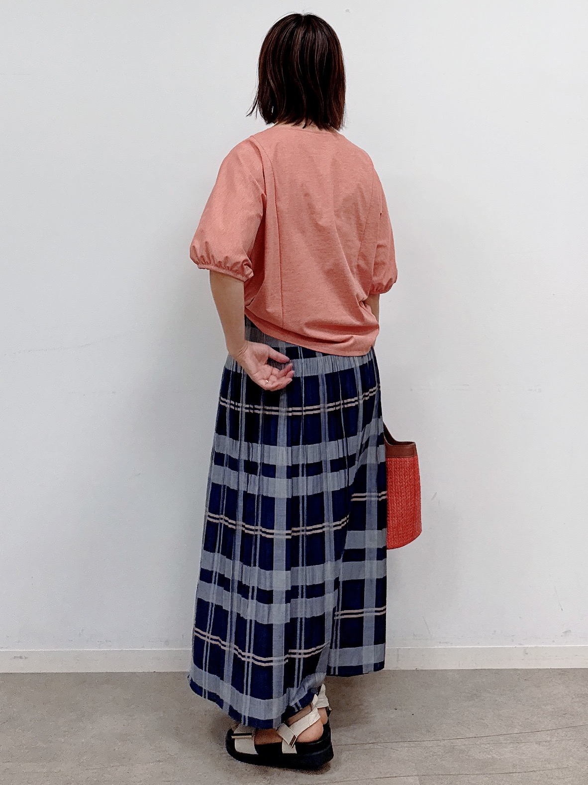 nekoさんの「Reflect｜【UVカット／接触冷感／吸水速乾】ギャザースリーブカットソー」を使ったコーディネート