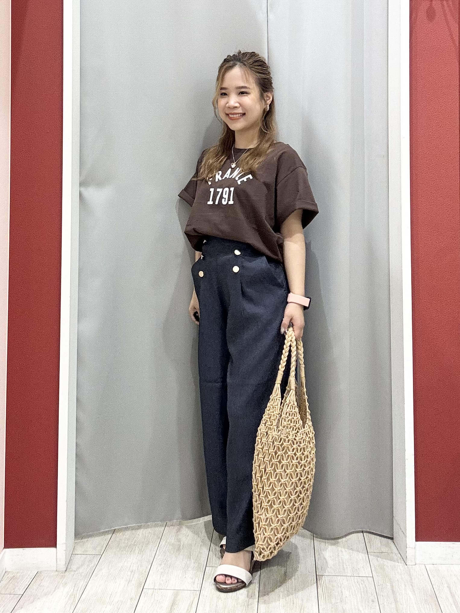 shioさんの「SHOO･LA･RUE｜【洗濯機可/S-LL】サラサラ感がここちいい 大人のひんやりプリントTシャツ」を使ったコーディネート