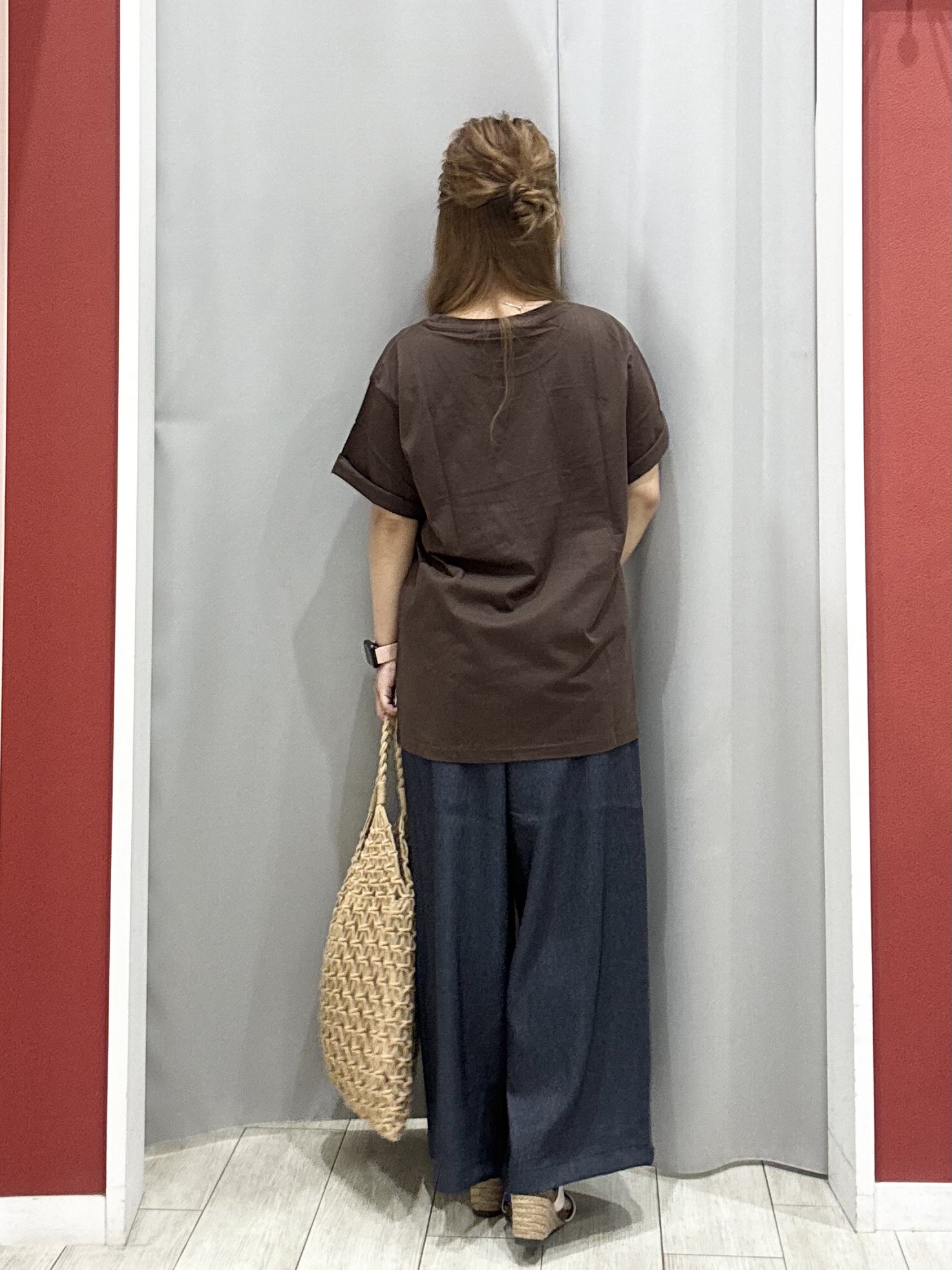 shioさんの「SHOO･LA･RUE｜【洗濯機可/S-LL】サラサラ感がここちいい 大人のひんやりプリントTシャツ」を使ったコーディネート