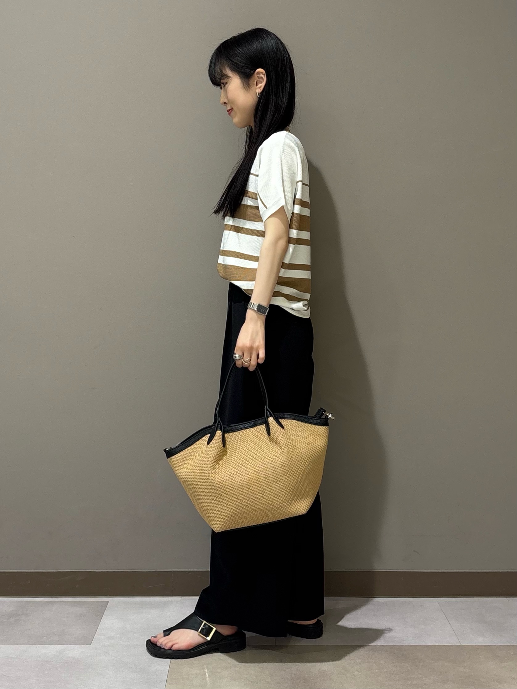 KEIKOさんの「INDIVI｜【洗える／アンサンブル可能】シアースストライプカーディガン」を使ったコーディネート