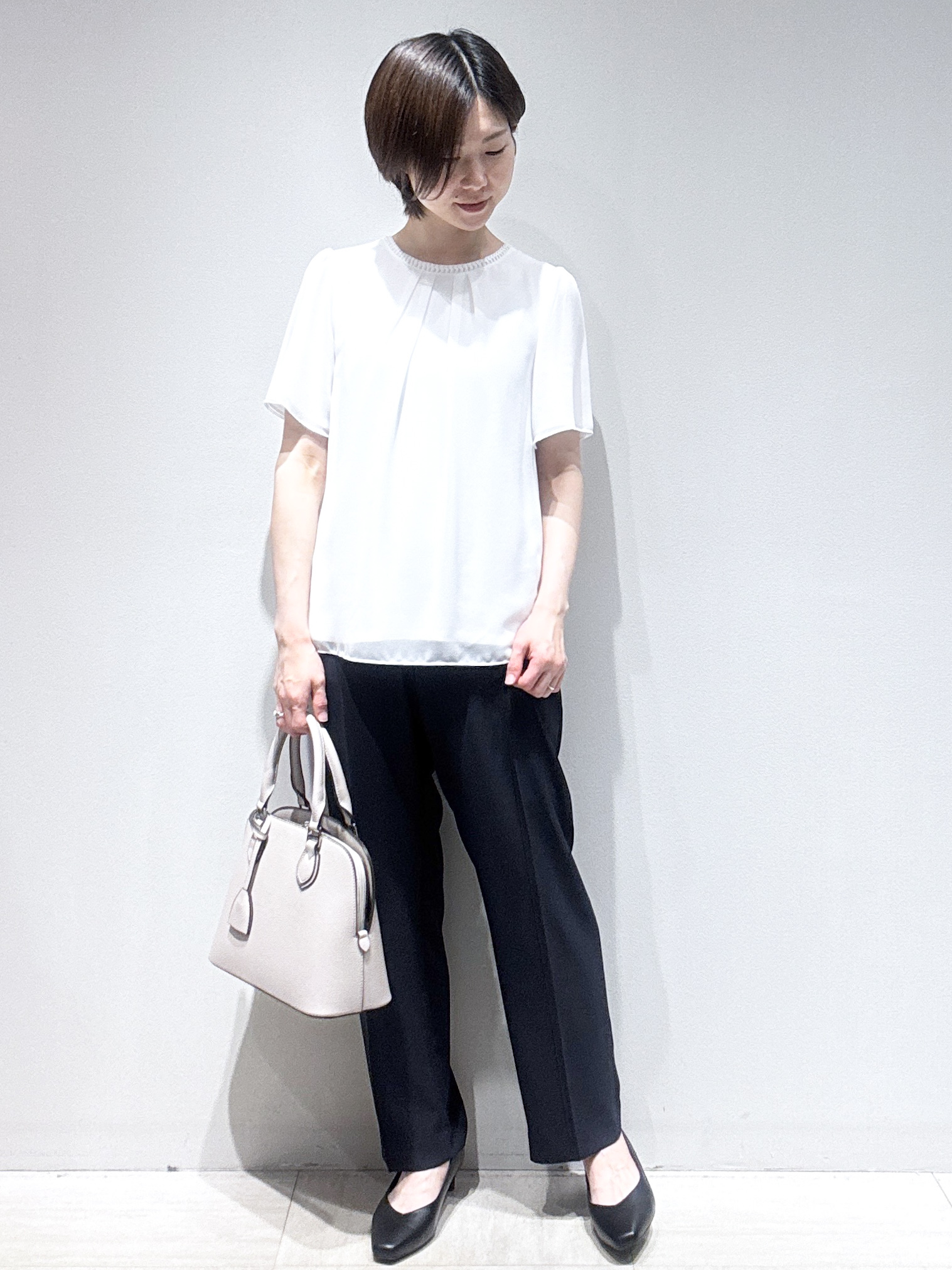 まちこさんの「Reflect｜【UVカット／接触冷感／セットアップ可】ノーカラージャケット」を使ったコーディネート