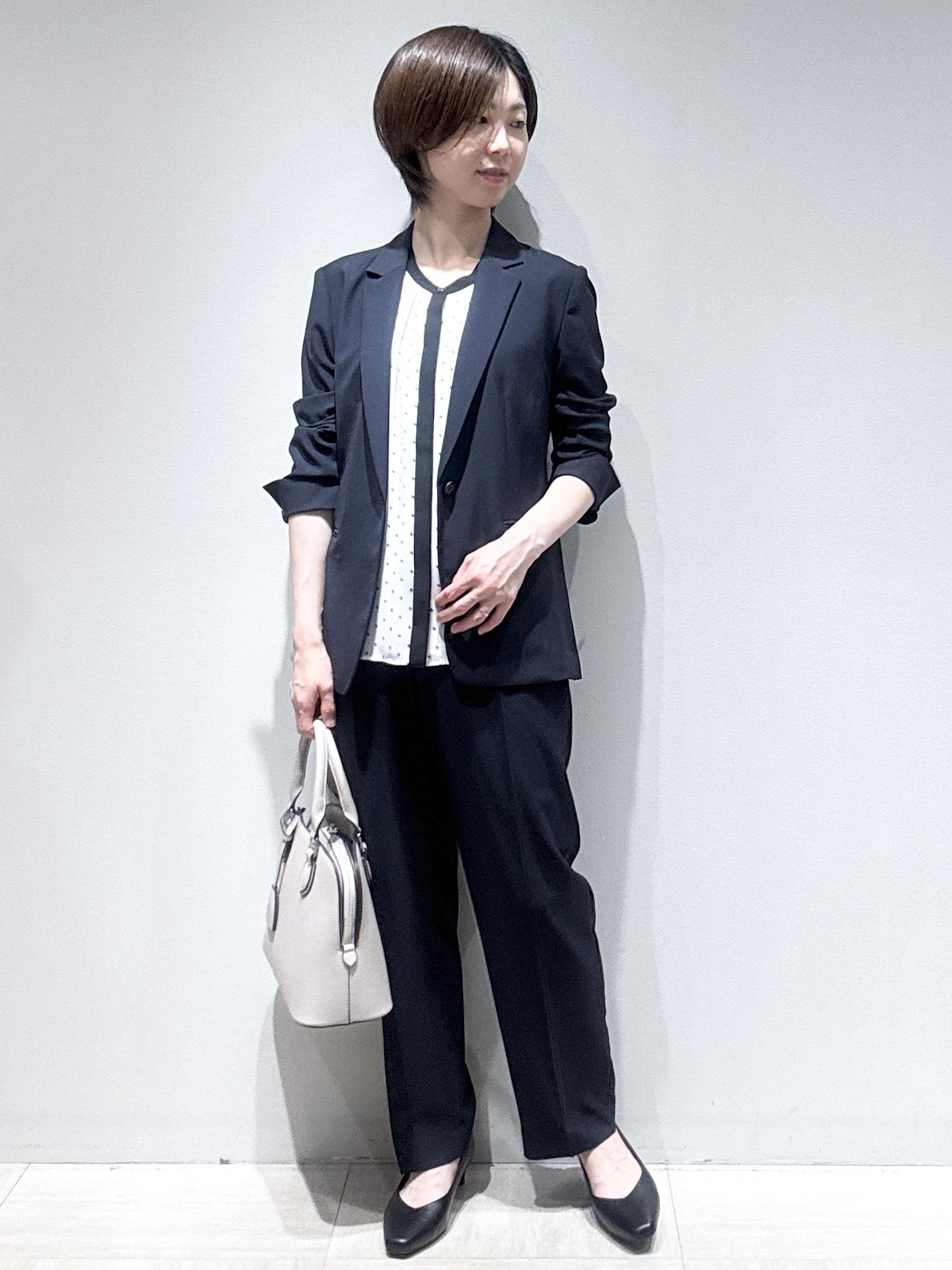 まちこさんの「Reflect｜【UVカット／接触冷感／セットアップ可】テーラードジャケット」を使ったコーディネート