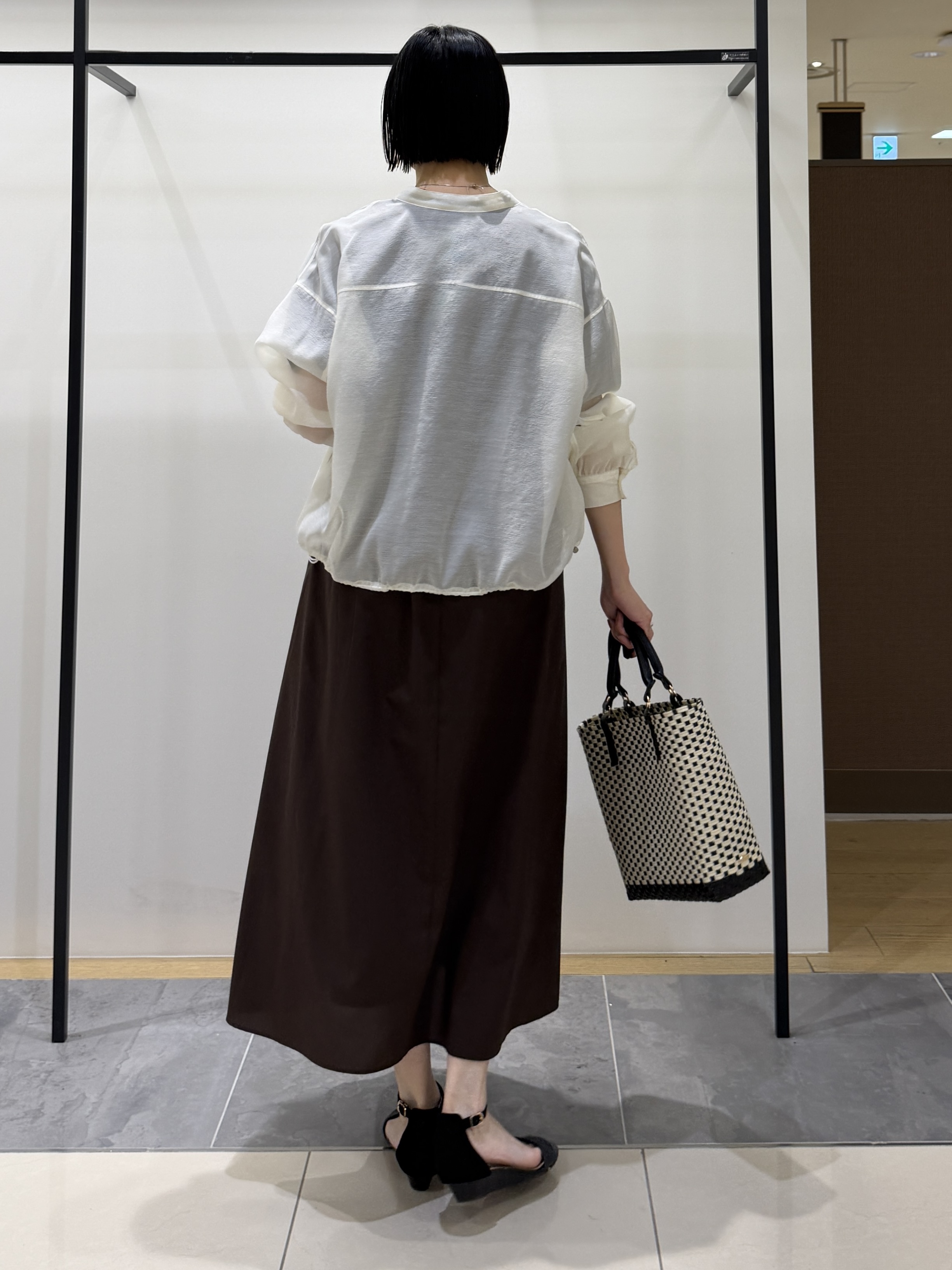 shihoさんの「INDIVI｜【撥水／UVカット】ベルト付きワンピース」を使ったコーディネート
