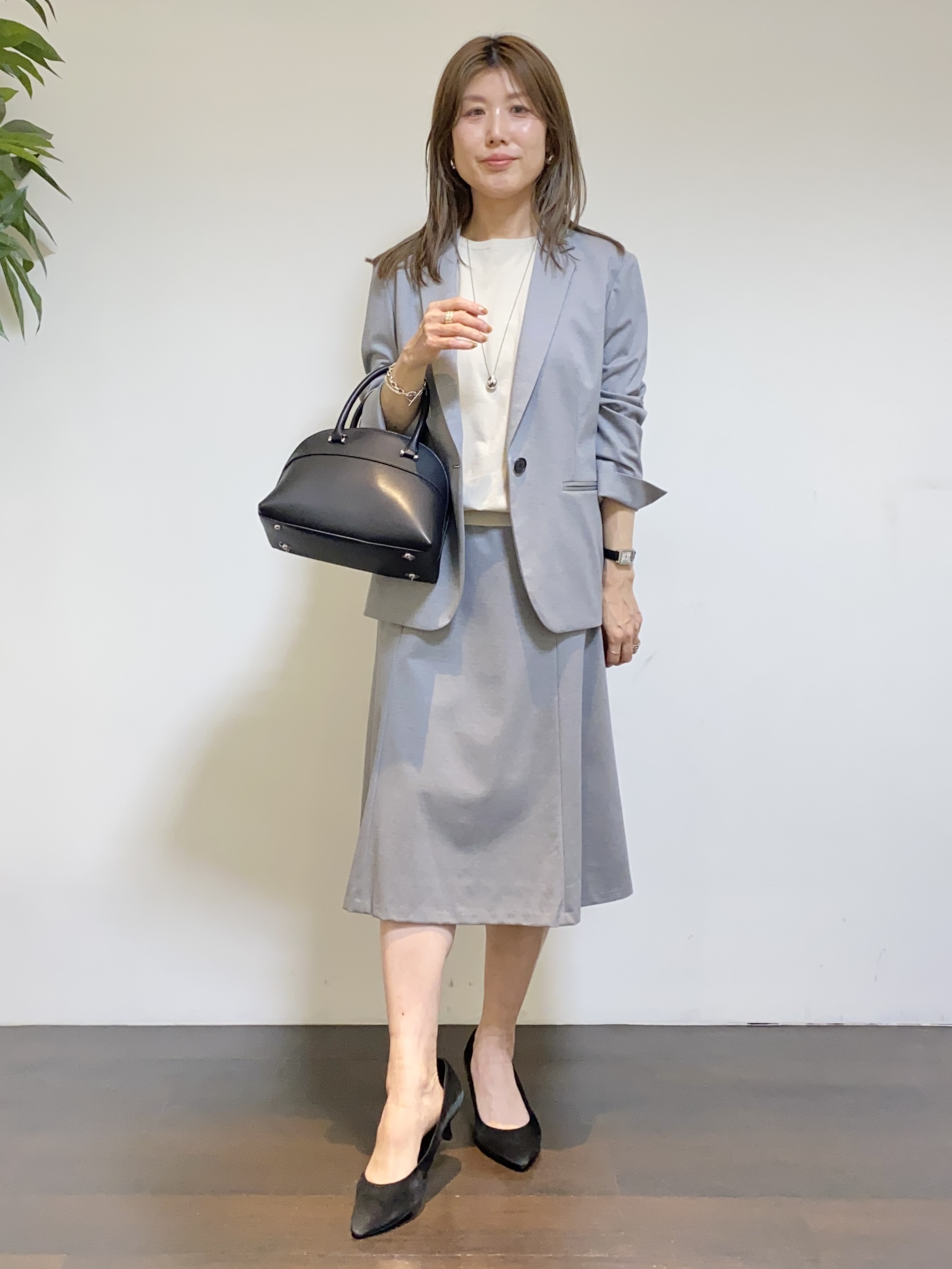 tomoさんの「UNTITLED｜【UV/接触冷感/スーツ】ジャージテーラードジャケット」を使ったコーディネート