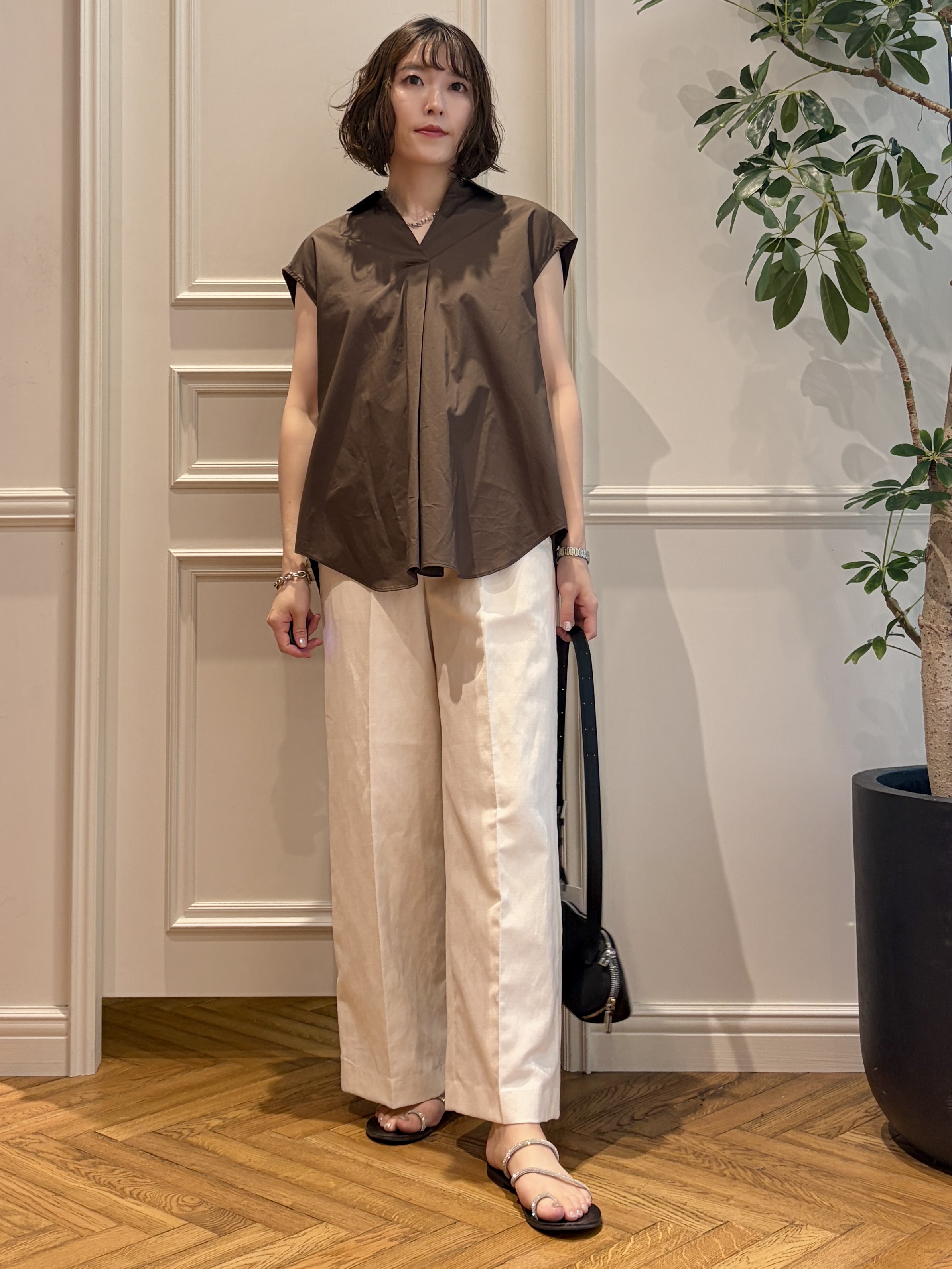 nakaoさんの「DRESSTERIOR｜ADD CULUMN（アドカラム） FIGRE BODY BAG S クロスボディ」を使ったコーディネート