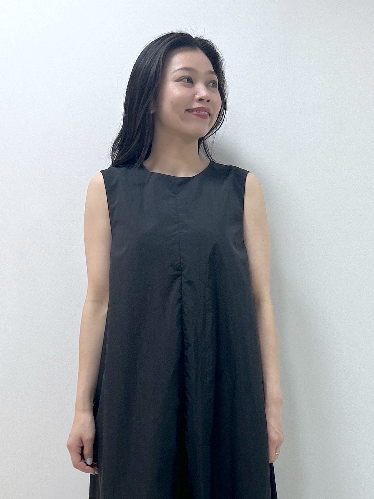 Kaiさんの「Dessin｜【撥水】Aラインナイロンワンピース」を使ったコーディネート