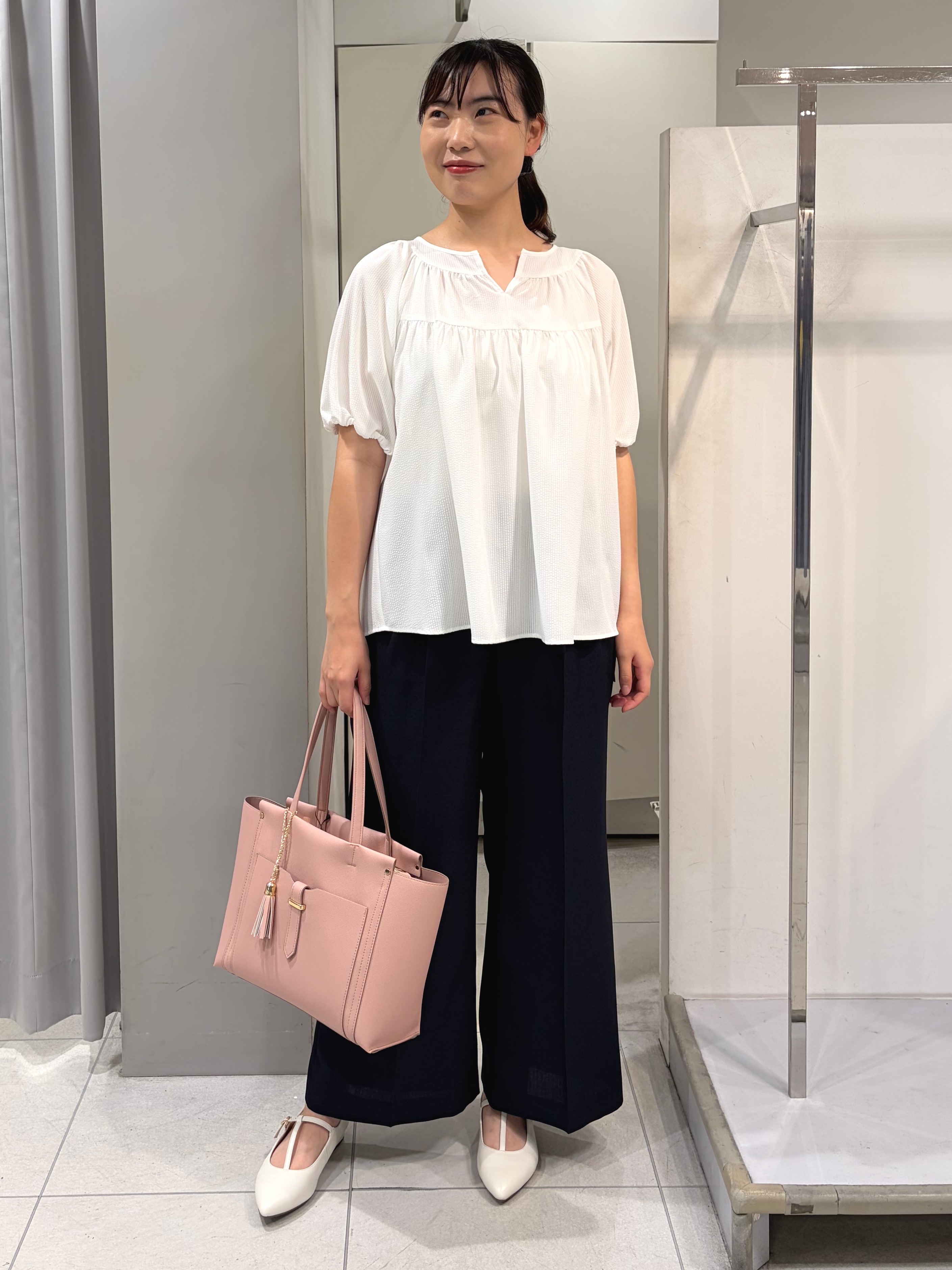 AZUSAさんの「Reflect｜ギャザーデザインブラウス」を使ったコーディネート