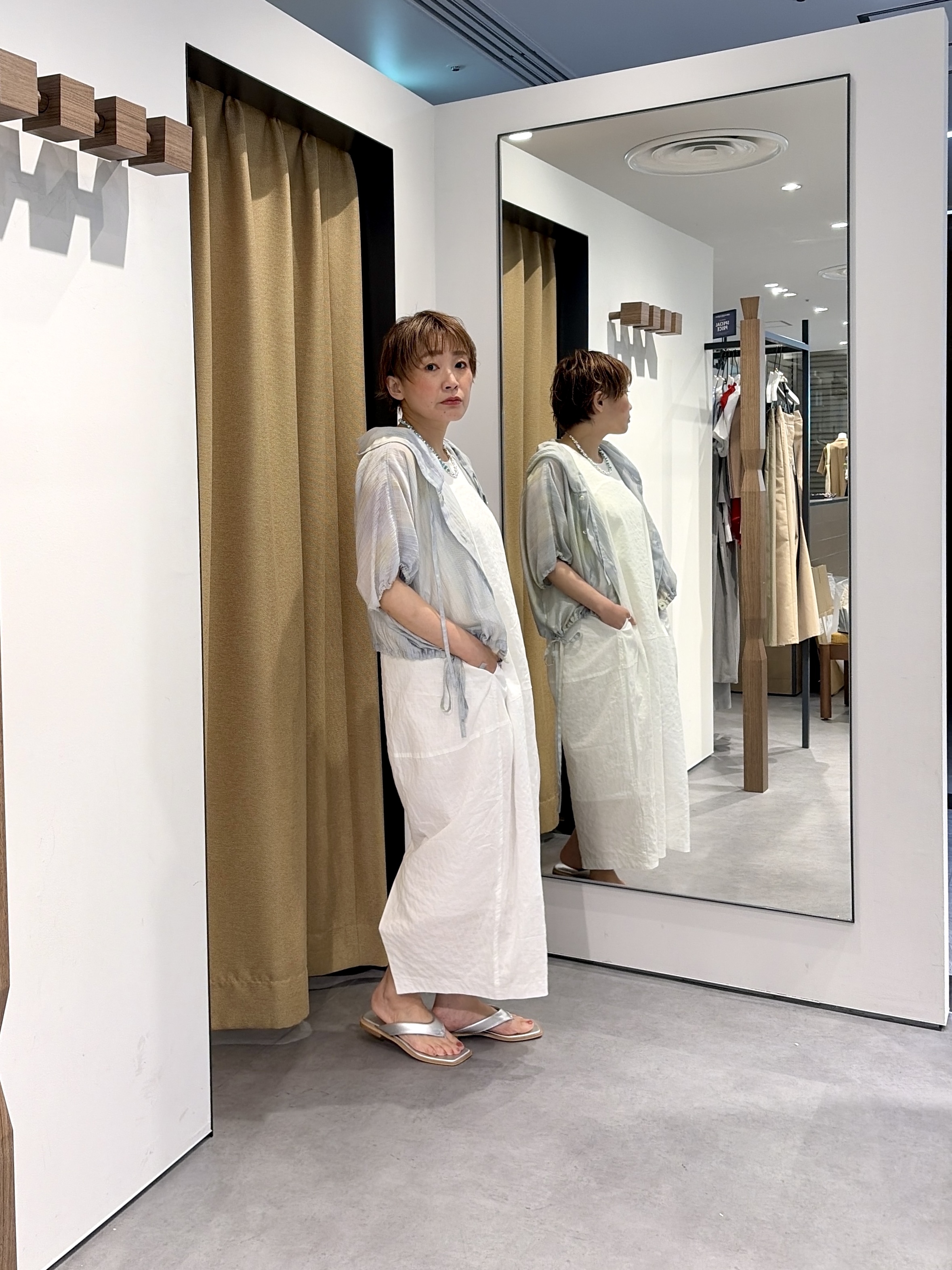 mari_831さんの「INDIVI｜ミニマルコクーンワンピース」を使ったコーディネート