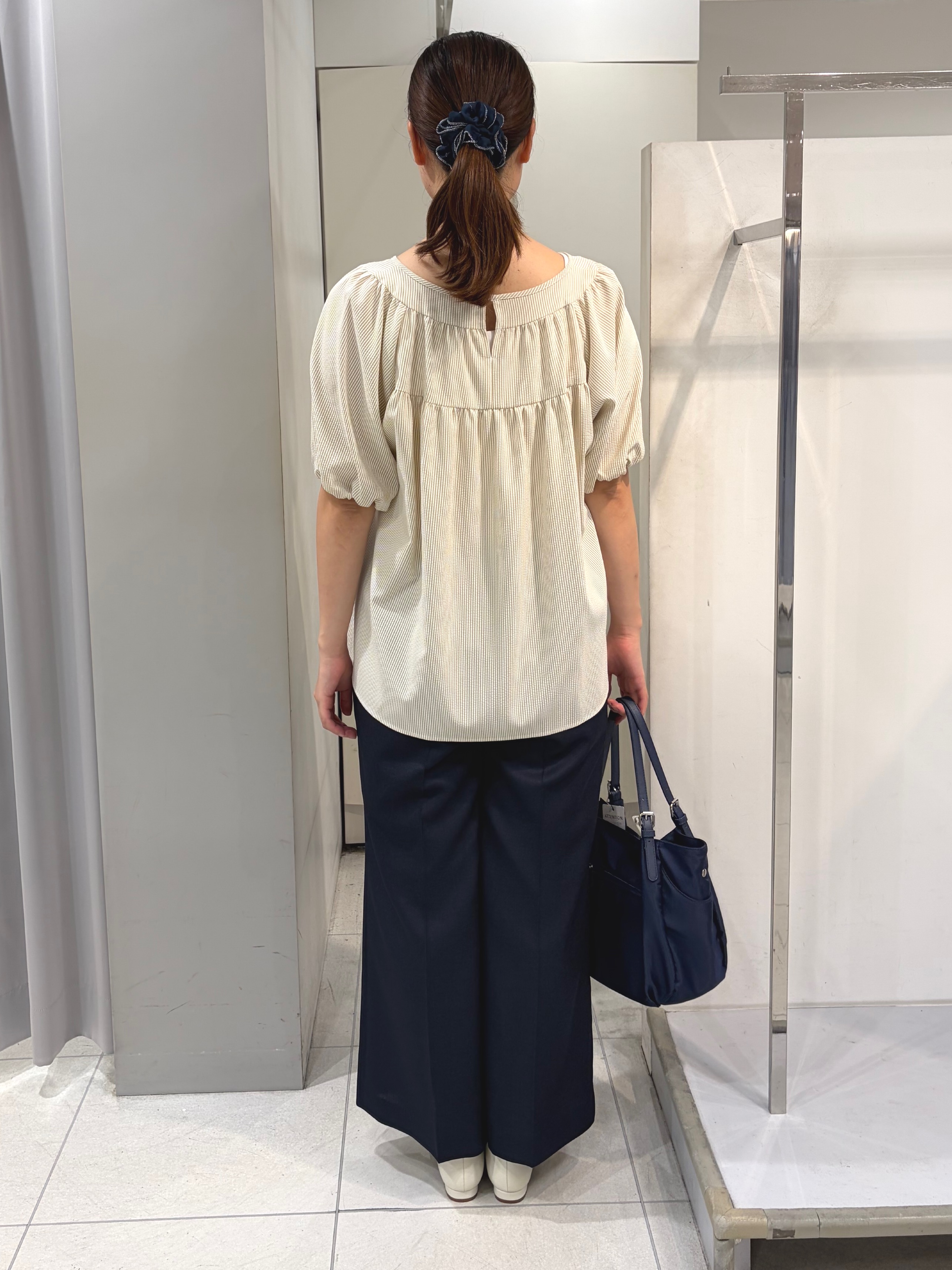 AZUSAさんの「Reflect｜ギャザーデザインブラウス」を使ったコーディネート