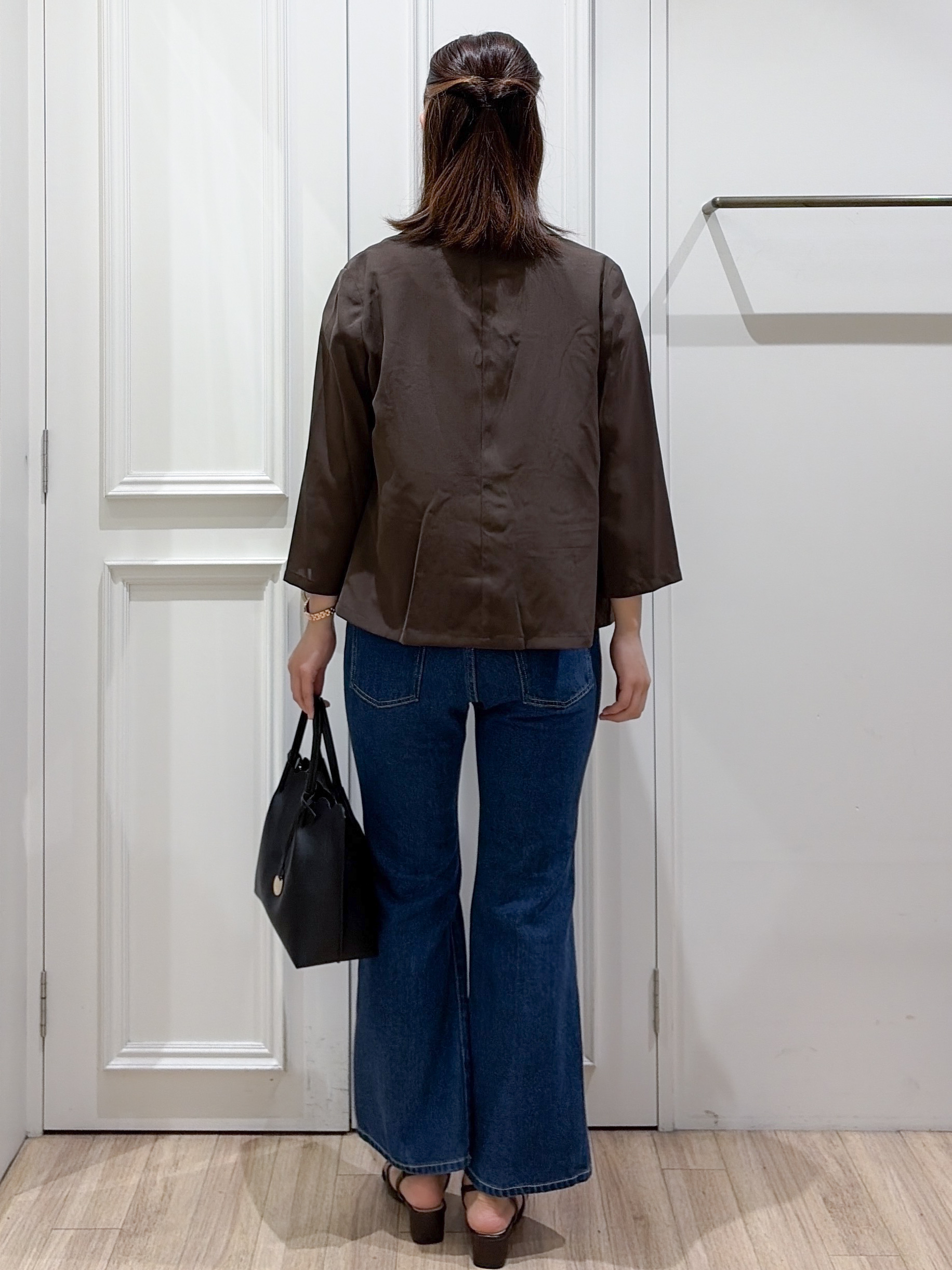 yurinaさんの「index｜【接触冷感／UV】ワンポイント刺繍Tシャツ《7col／XS~3L／洗濯機OK》」を使ったコーディネート