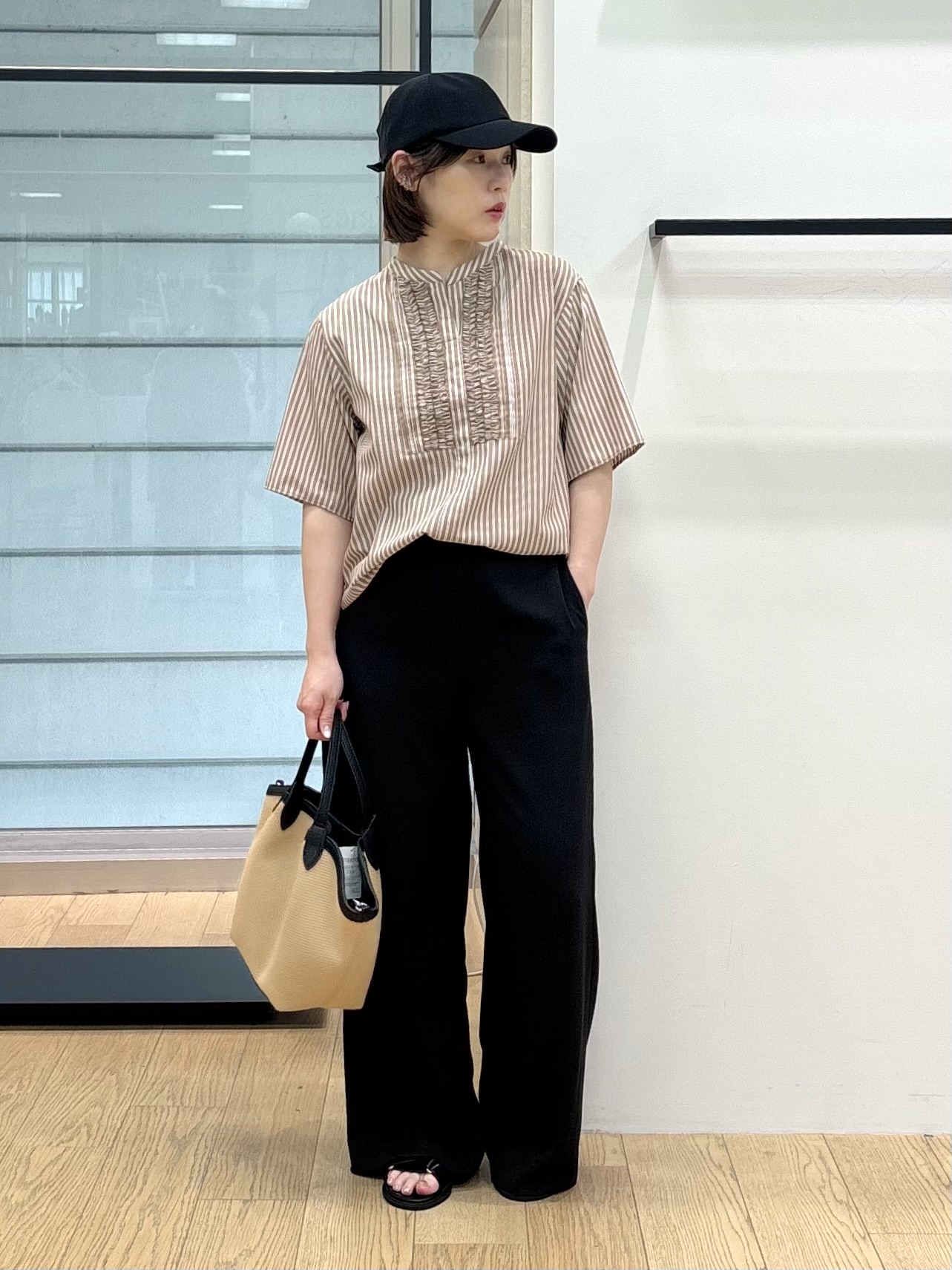 asamiさんの「INDIVI｜【UVケア／吸汗速乾／着映え】フリルピンタックブラウス」を使ったコーディネート