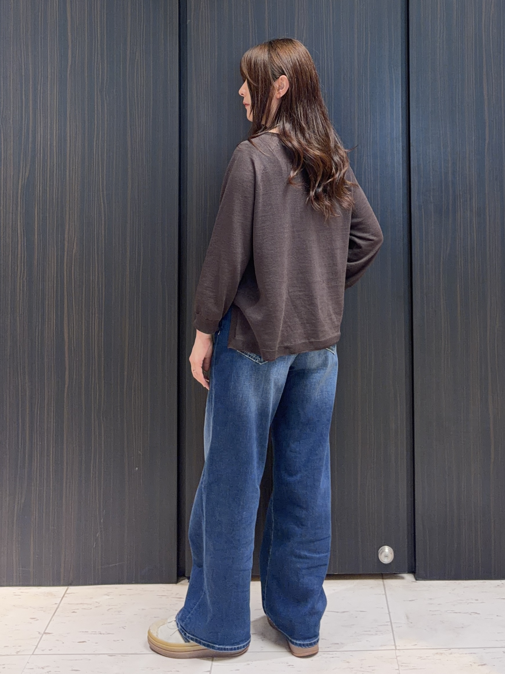 フナキさんの「UNTITLED｜【ゆったり/リラクシー】リネンボートネックプルオーバー」を使ったコーディネート