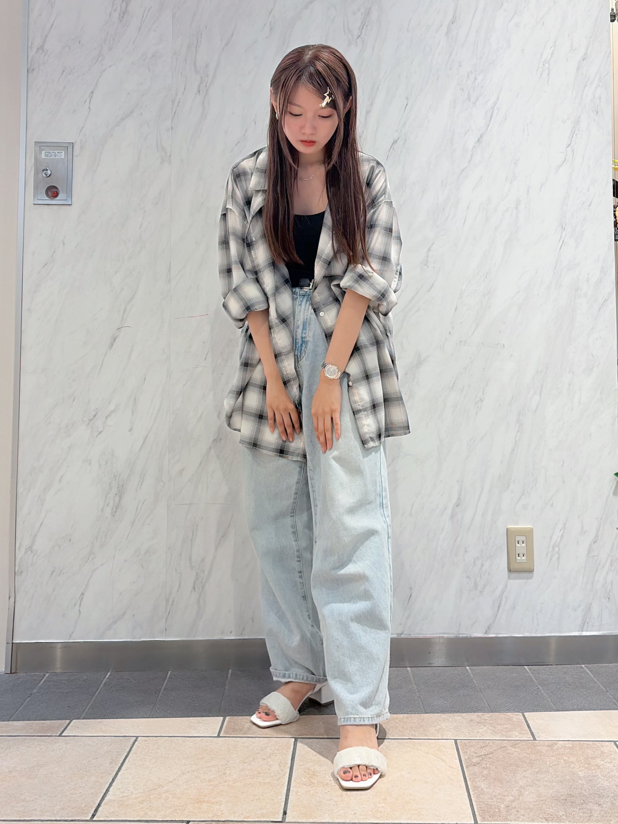 suzuhaさんの「ESPERANZA｜シフォンラメギャザーサンダル」を使ったコーディネート