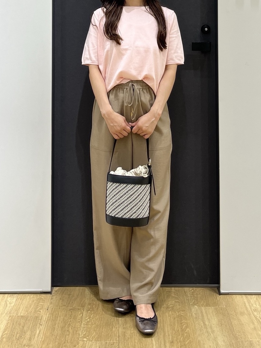 Minaさんの「Dessin｜【9色展開/接触冷感/UVカット】ドライタッチサマーニットT」を使ったコーディネート