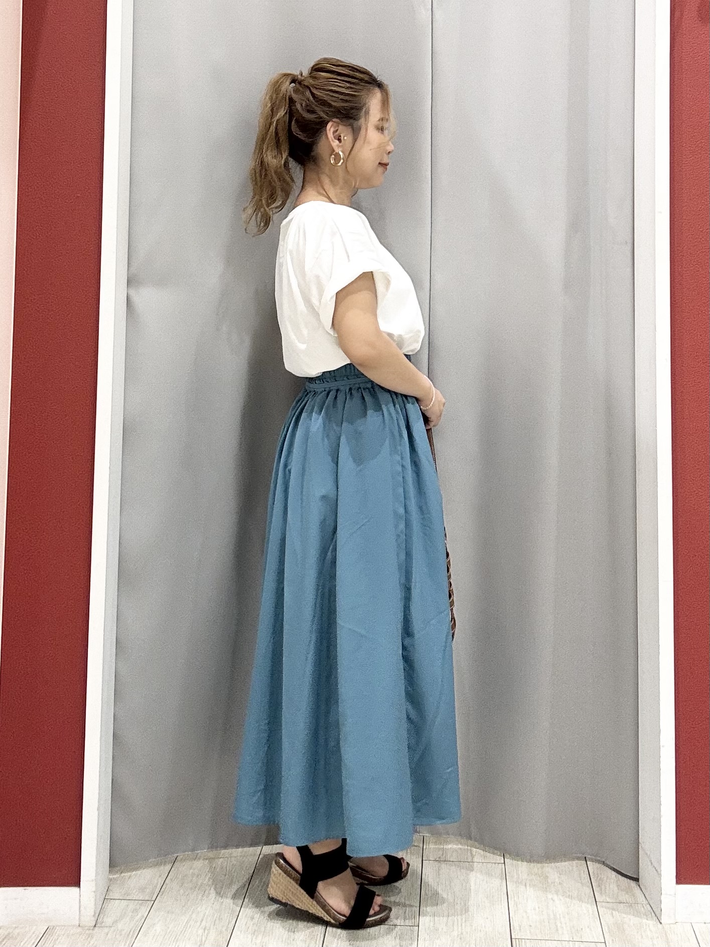 shioさんの「SHOO･LA･RUE｜【綿100%/ひんやり/S-LL】選べる3柄 大人のプリントTシャツ」を使ったコーディネート